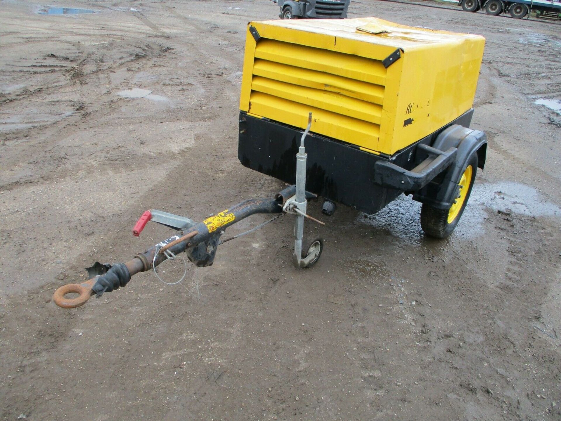 Atlas Copco XAS 36 Compressor - Image 7 of 7