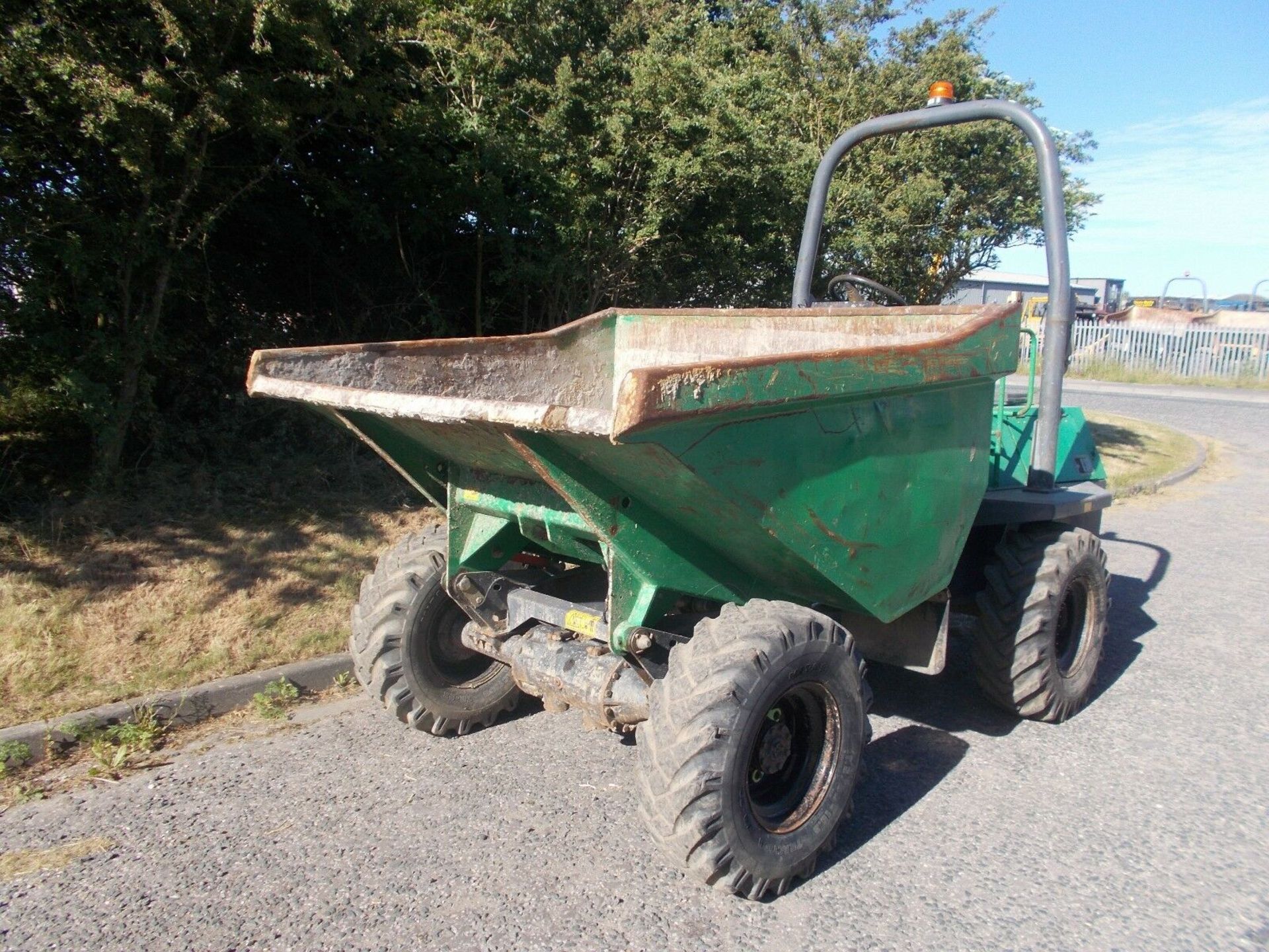 Benford Terex 3 ton straight tip dumper - Image 2 of 8