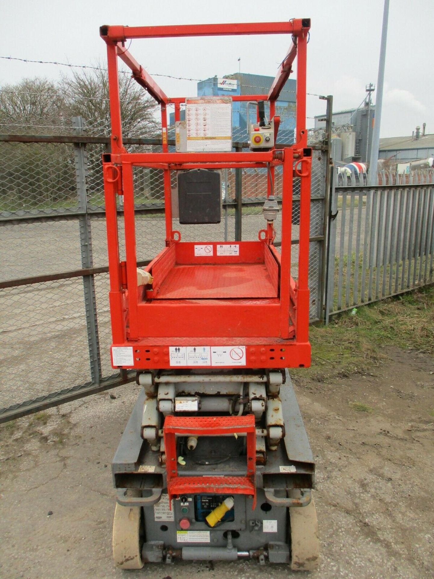 Skyjack 3219 Snorkel Scissor Lift - Image 7 of 8