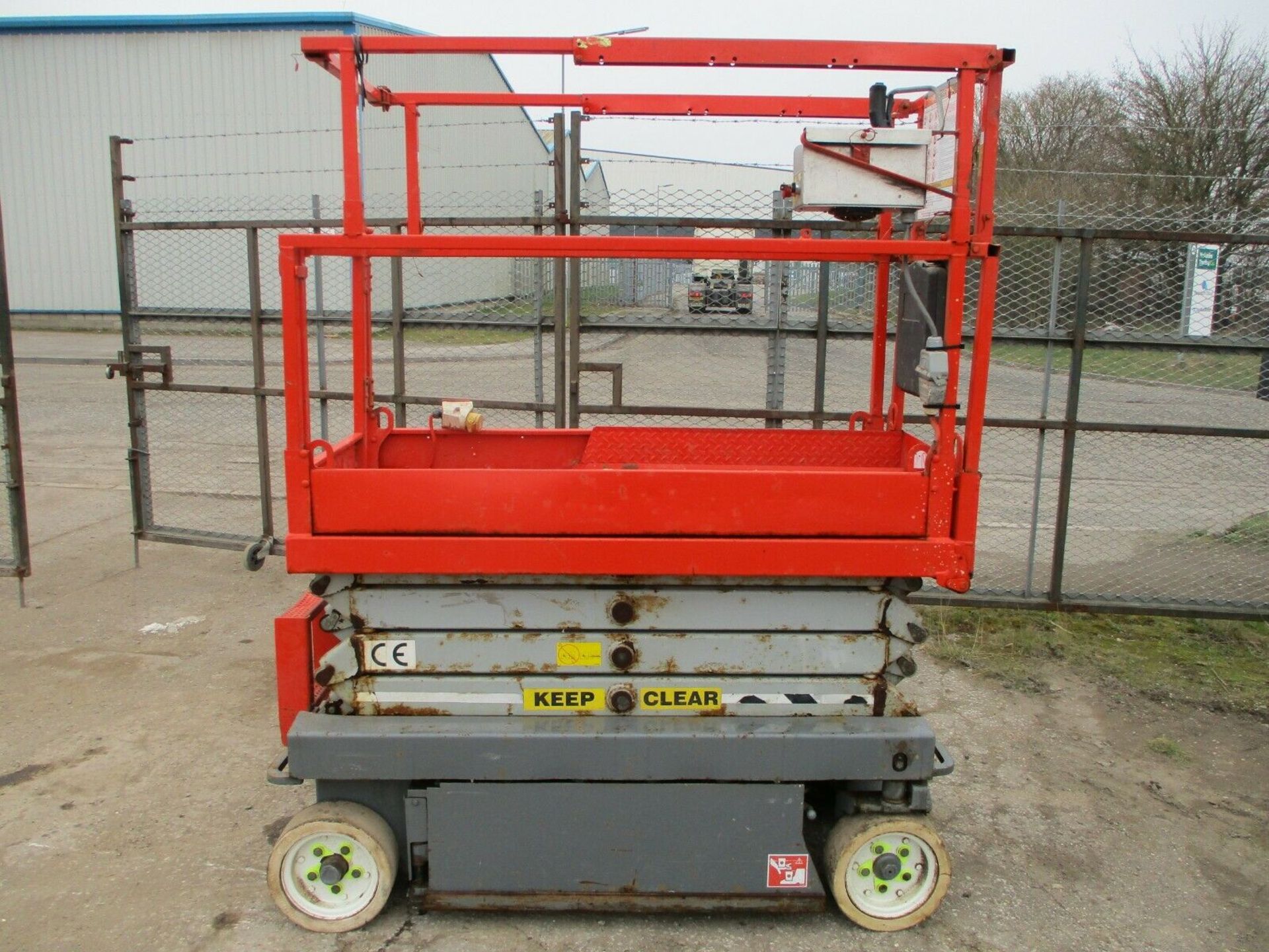 Skyjack 3219 Snorkel Scissor Lift - Image 6 of 8