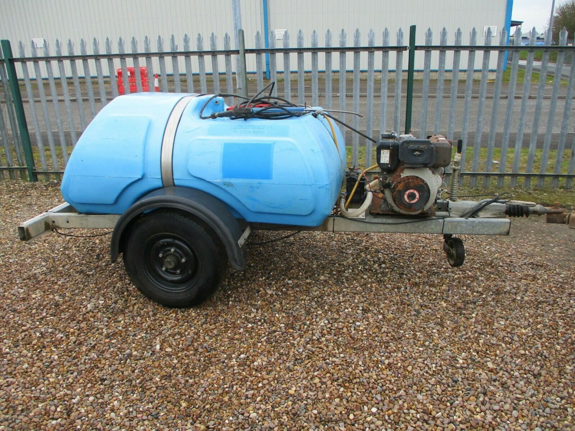 Towable bowser diesel power pressure washer