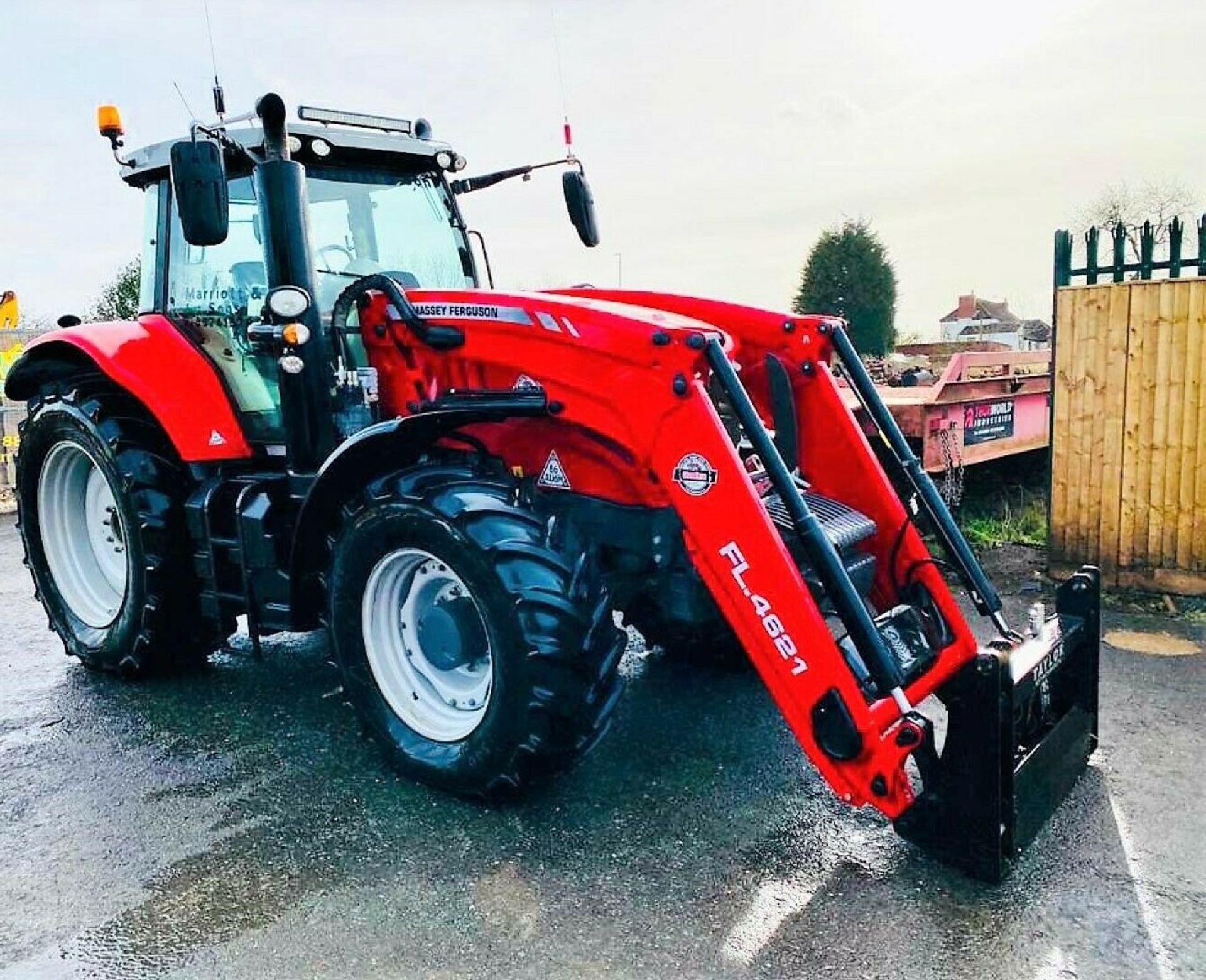 Massey-Ferguson Tractor 7720 S 2018 - Image 2 of 12