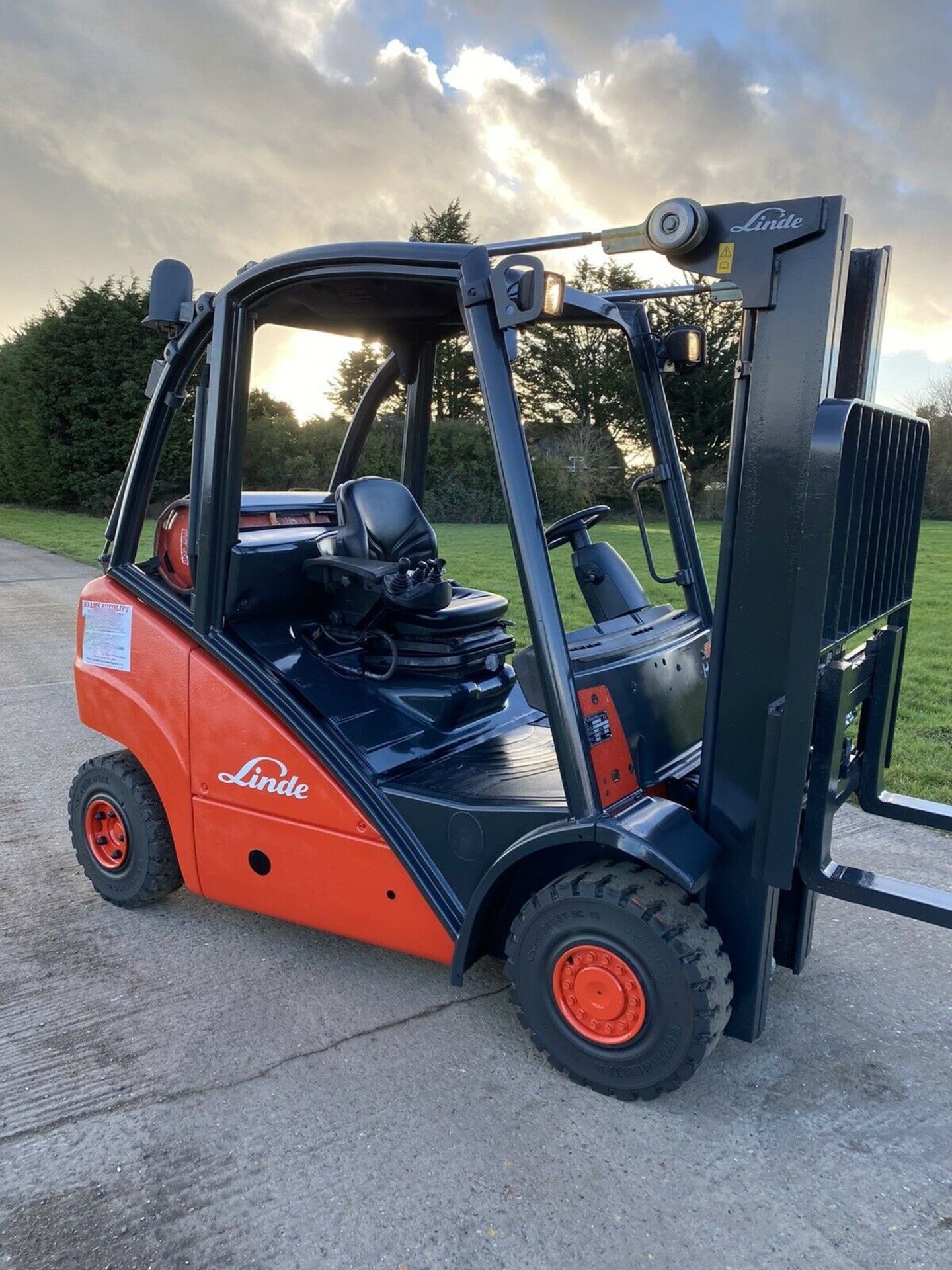 Linde H25t gas forklift - Image 4 of 7