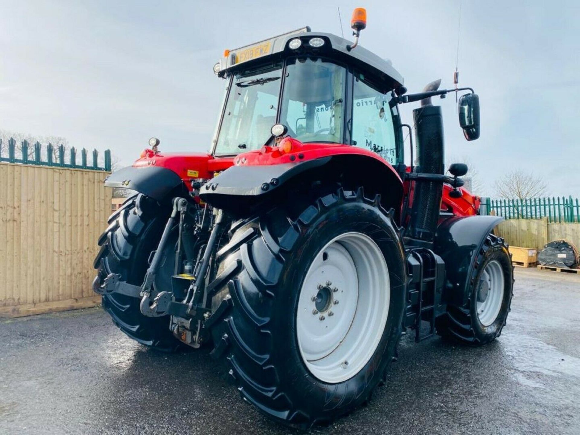 Massey-Ferguson Tractor 7720 S 2018 - Image 5 of 12