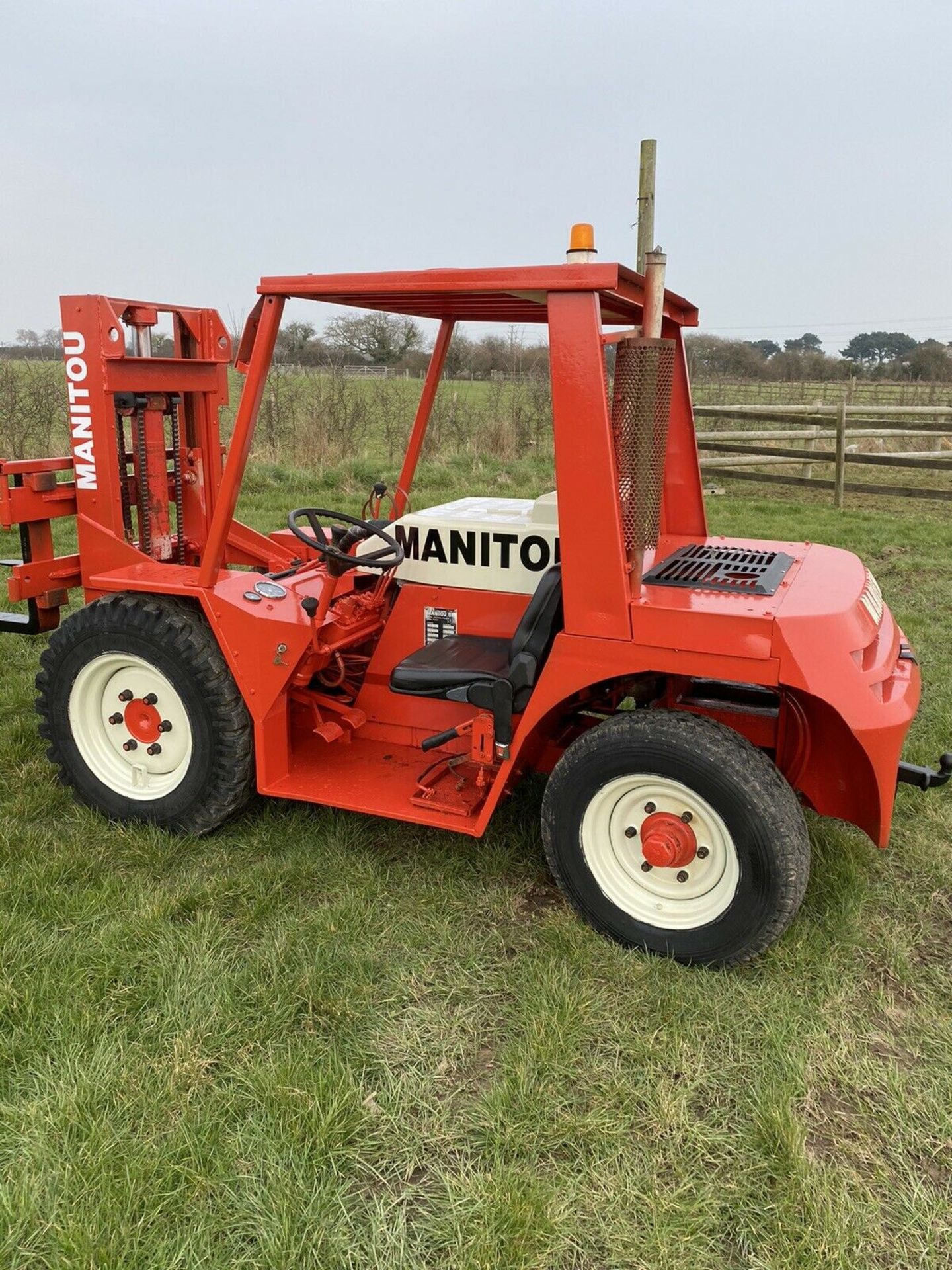 Manitou Buggy rough terrain diesel forklift - Image 7 of 8