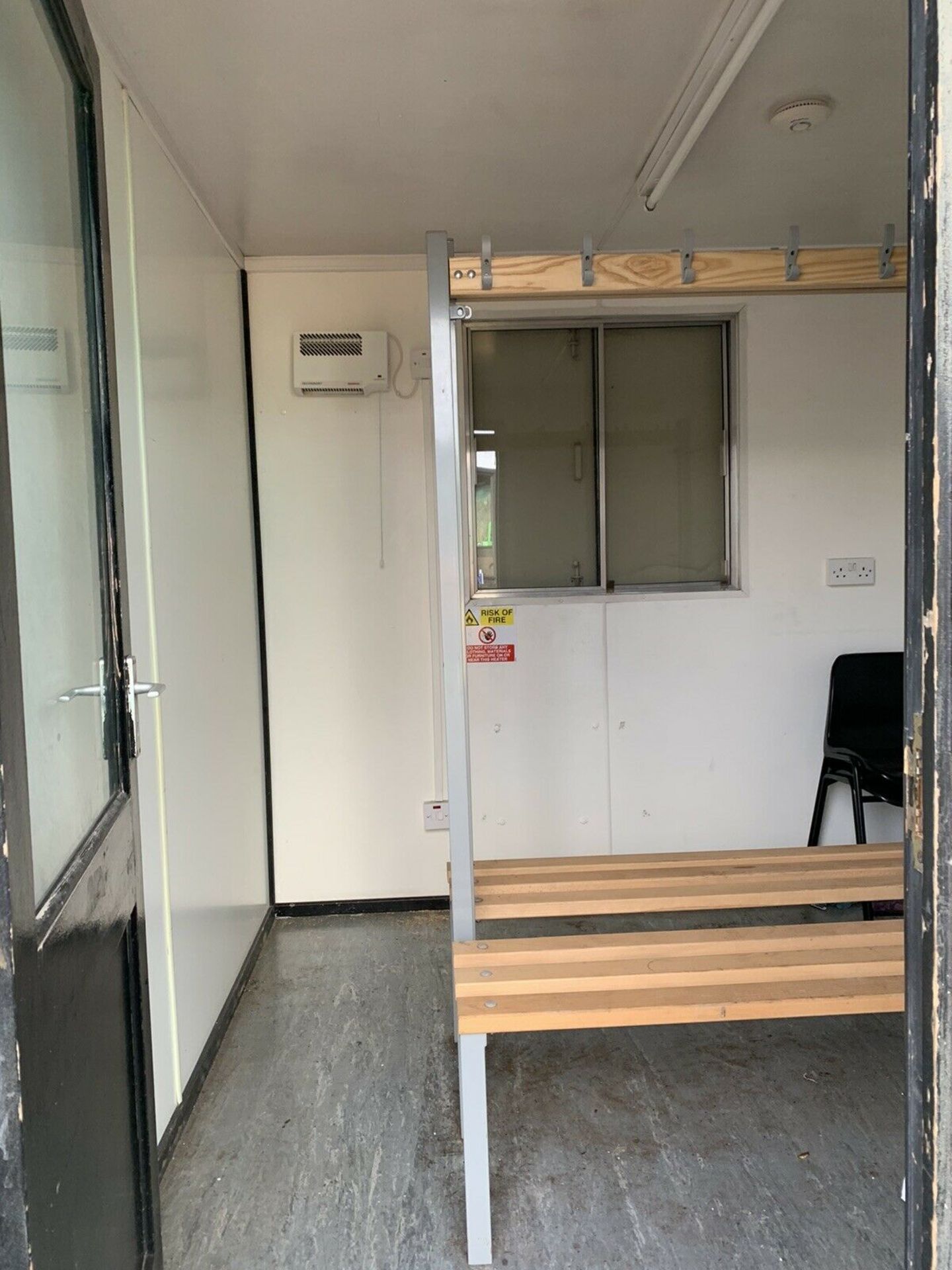 Welfare unit portable site office cabin - Image 10 of 10