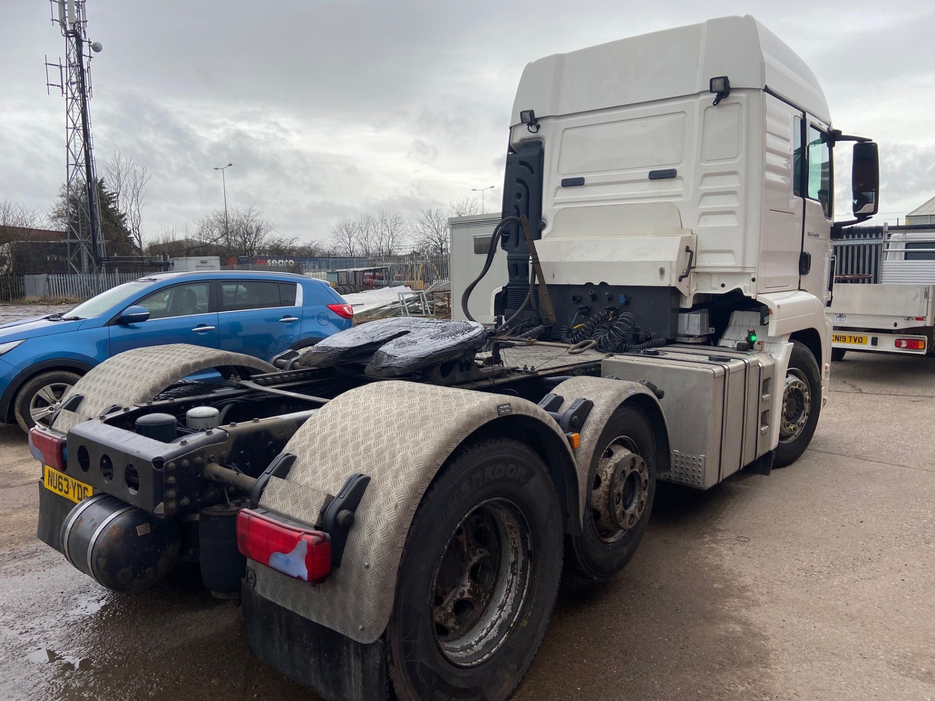 Pet Reg Tractor unit - Image 3 of 13