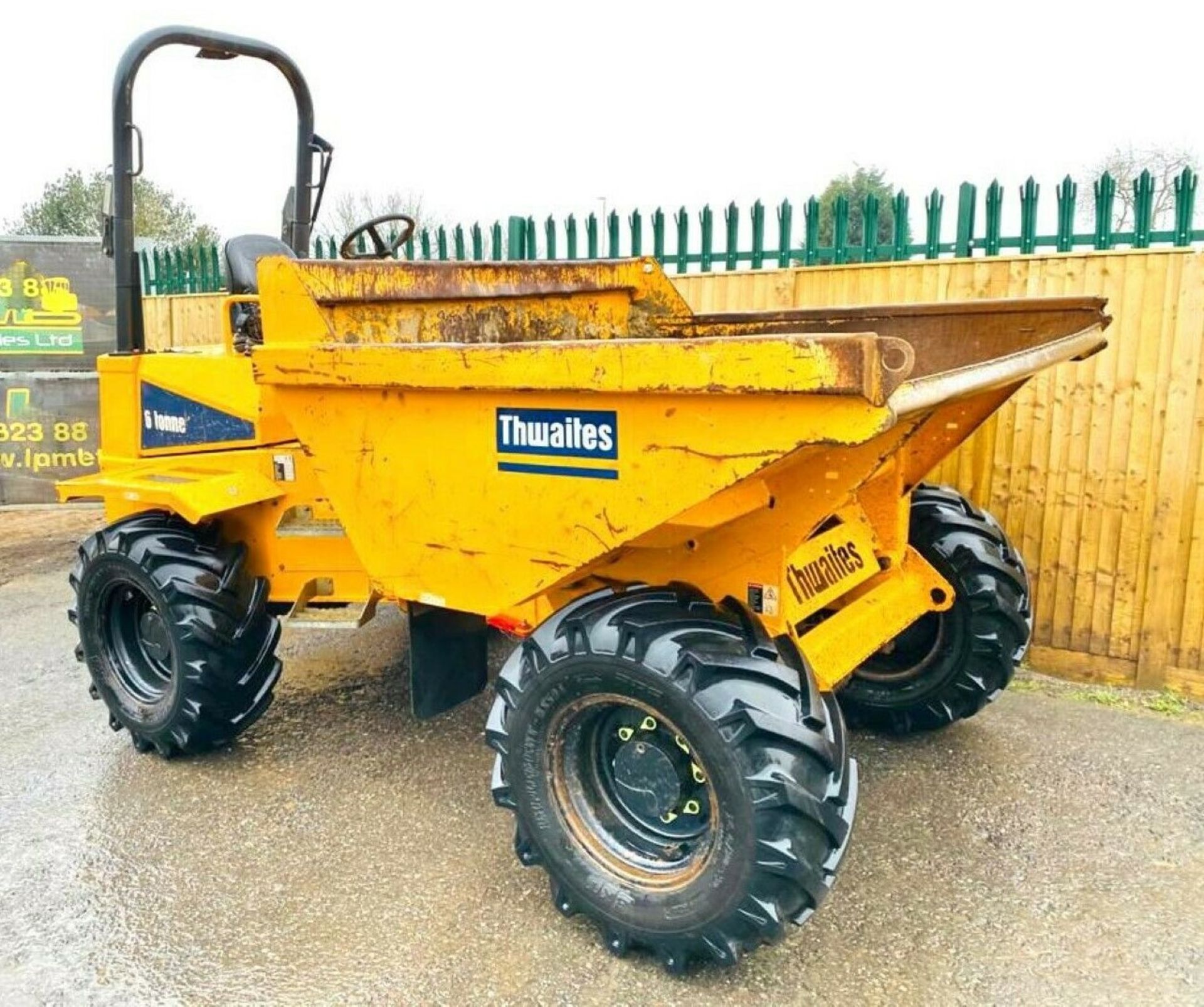 Thwaites 6 Ton Dumper (2014) - Image 2 of 12