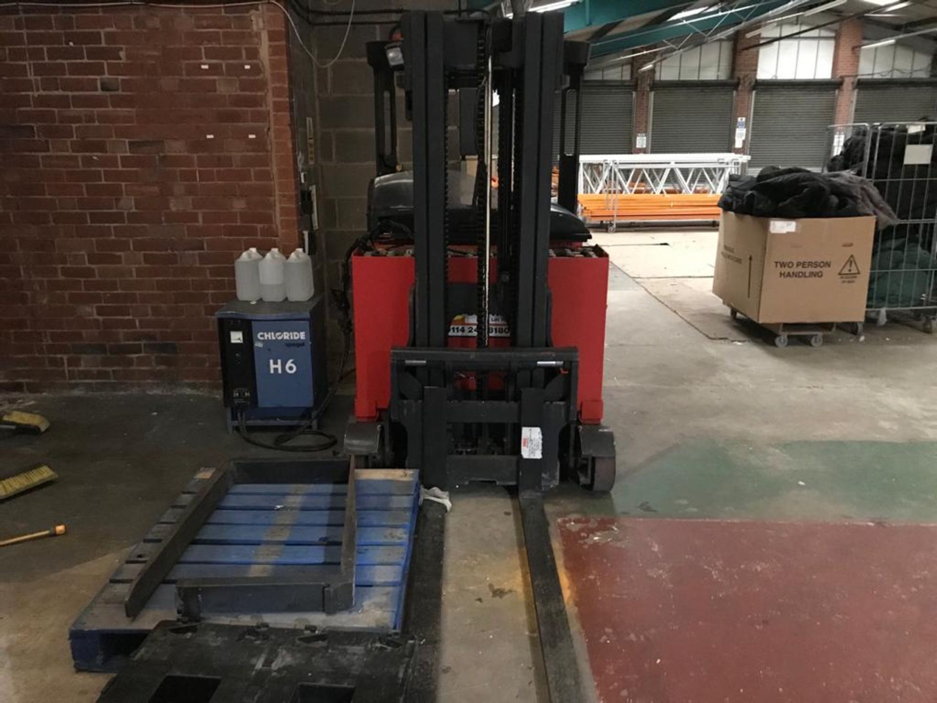 Reach Truck - Image 4 of 9