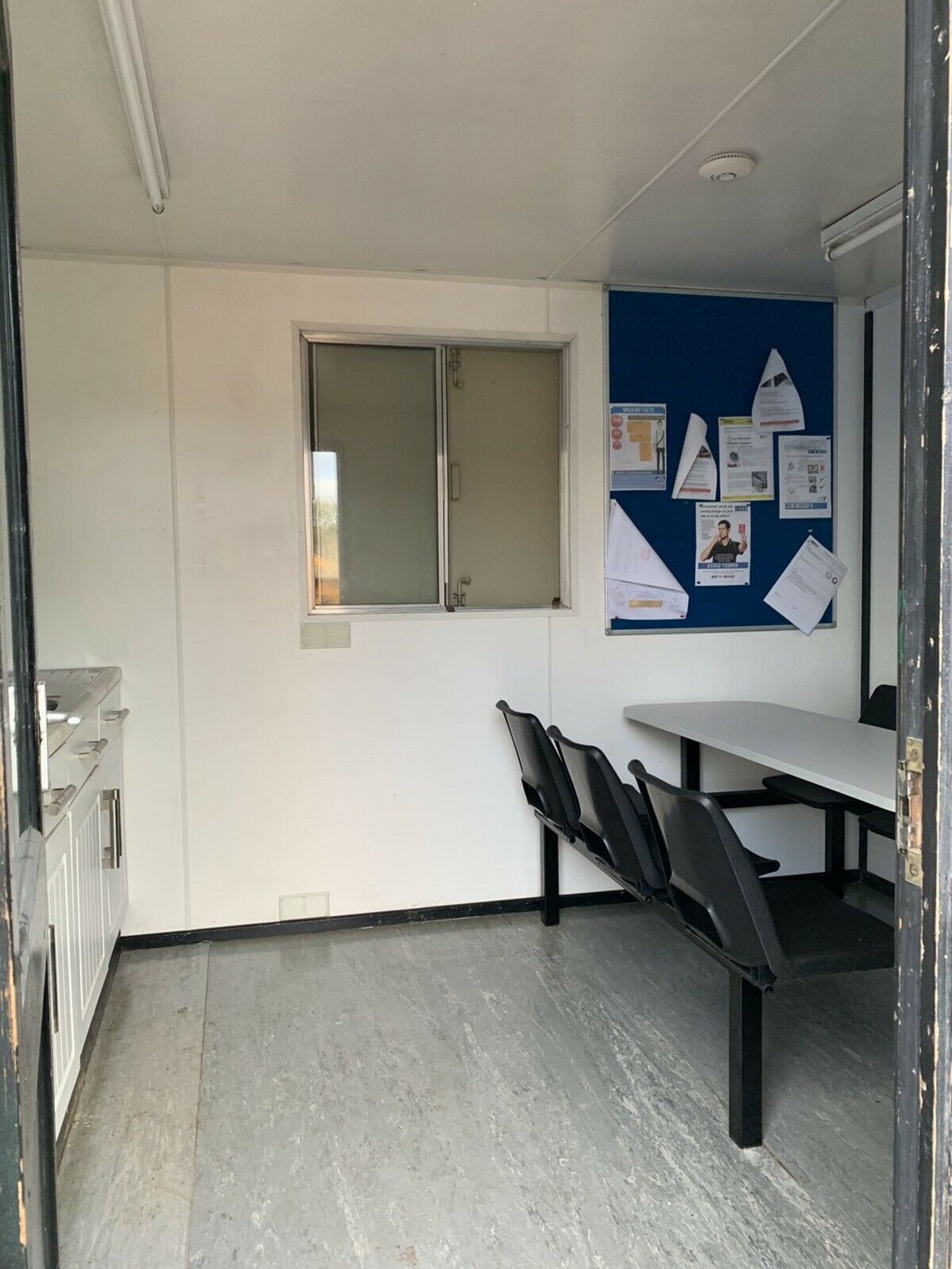 Welfare unit portable site office cabin - Image 7 of 10