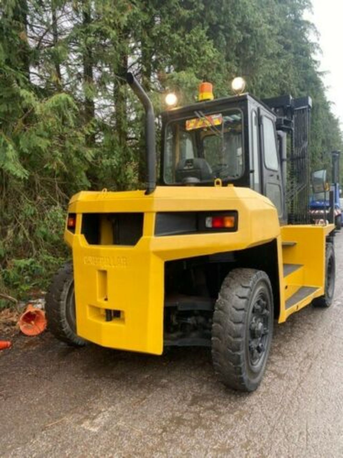 Caterpillar 11.5 tonne Diesel Forklift, - Image 4 of 9