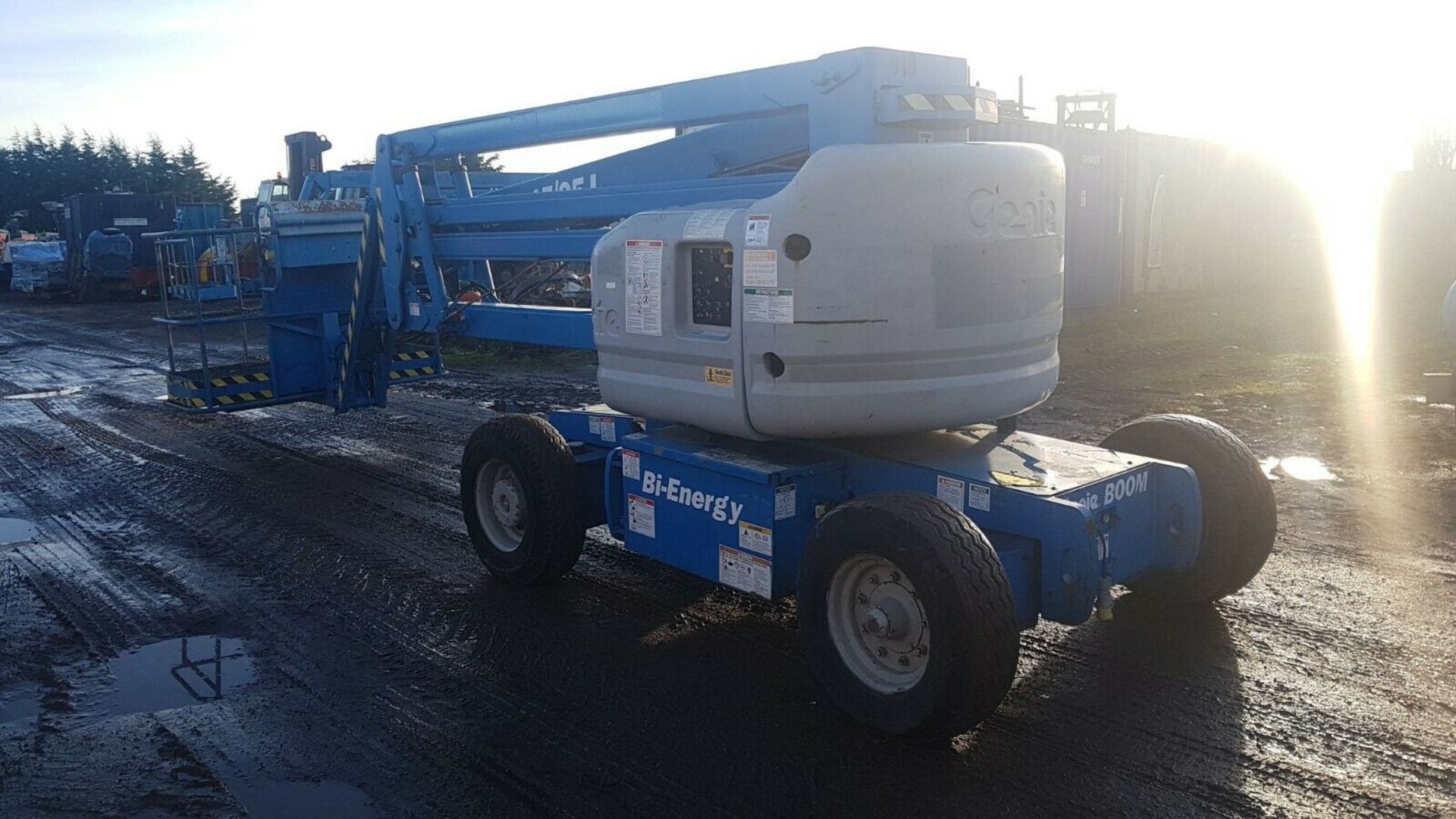 Genie Z45/25J Bi Fuel Cherry Picker - Image 4 of 7