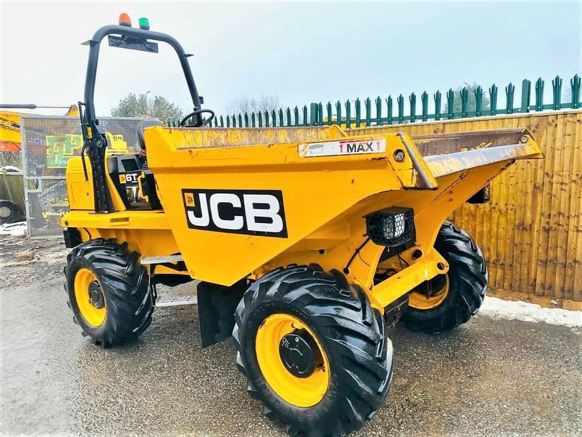 JCB 6FT 6 Tonne Dumper 2018 - Image 2 of 12