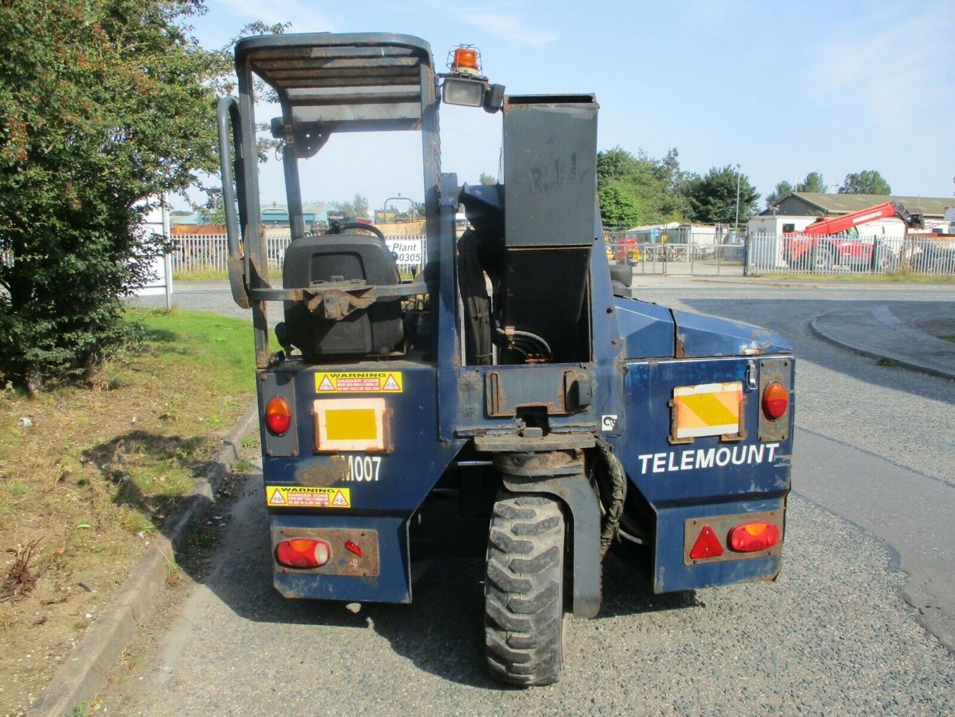 Moffett Mounty Forklift - Image 7 of 11