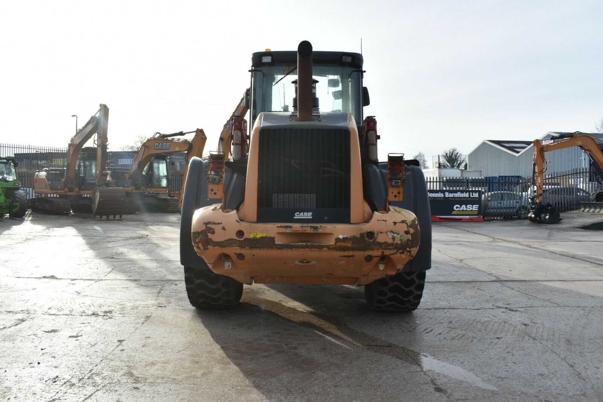 2010 CASE 821E Wheel Loader - Image 3 of 12