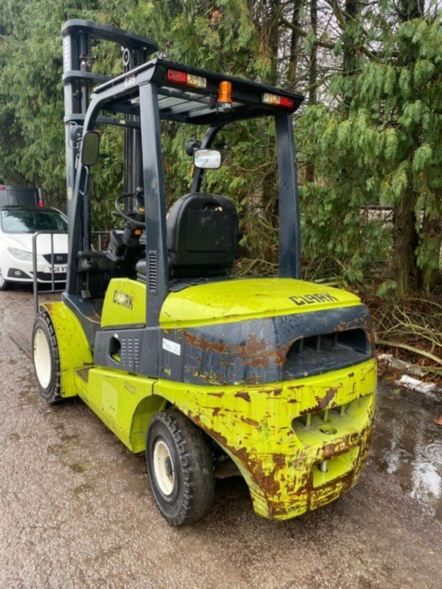 Clark 3.5 tonne diesel Forklift - Image 5 of 5