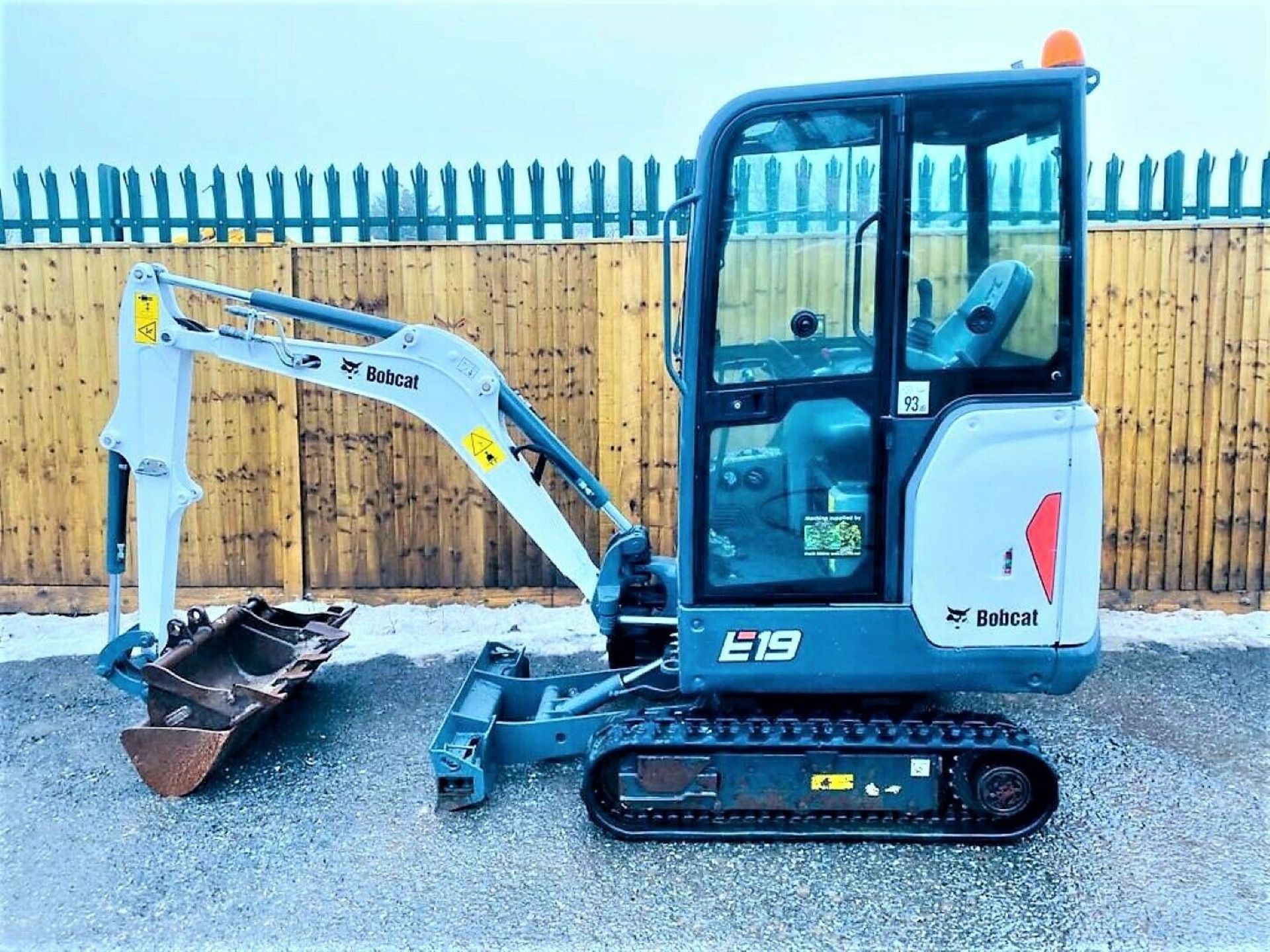 Bobcat E19 Excavator 2018 - Image 3 of 12