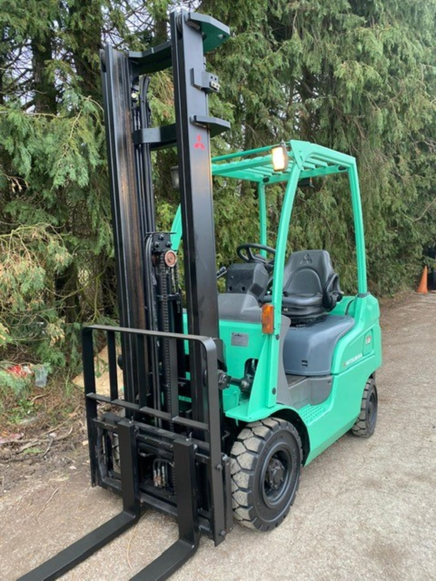 Mitsubishi 1.8 tonne diesel forklift - Image 7 of 7