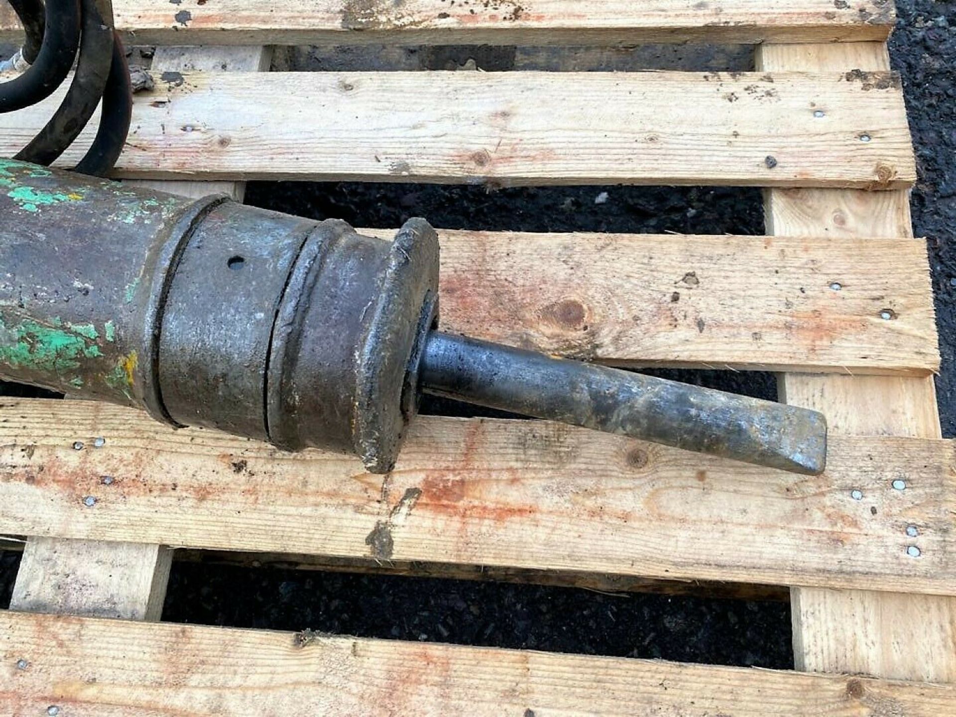 Montabert Hydraulic Breaker Rock Hammer - Image 3 of 3