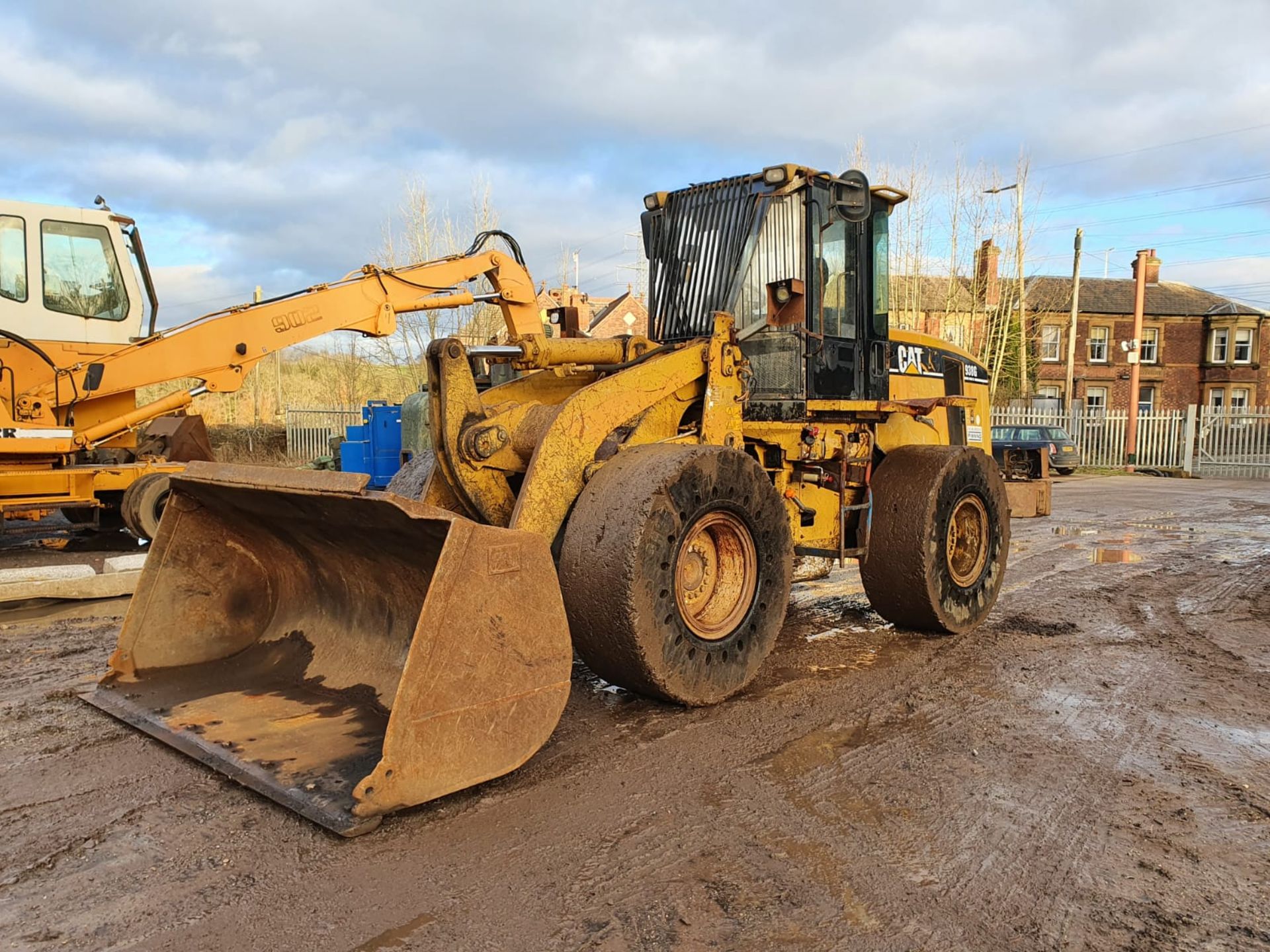 Caterpillar 938G Loading Shovel, 2005 and works well Appraisal: Model/Serial No: Hours/Miles: - Image 3 of 3