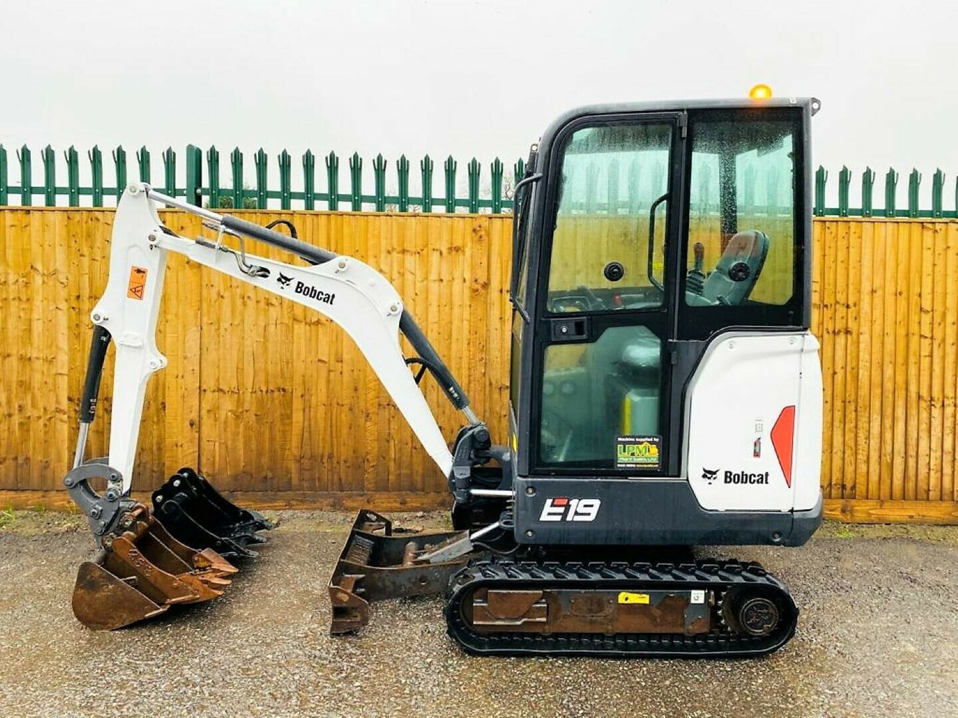 Bobcat E19 Excavator / Digger (2015) EXC-1316