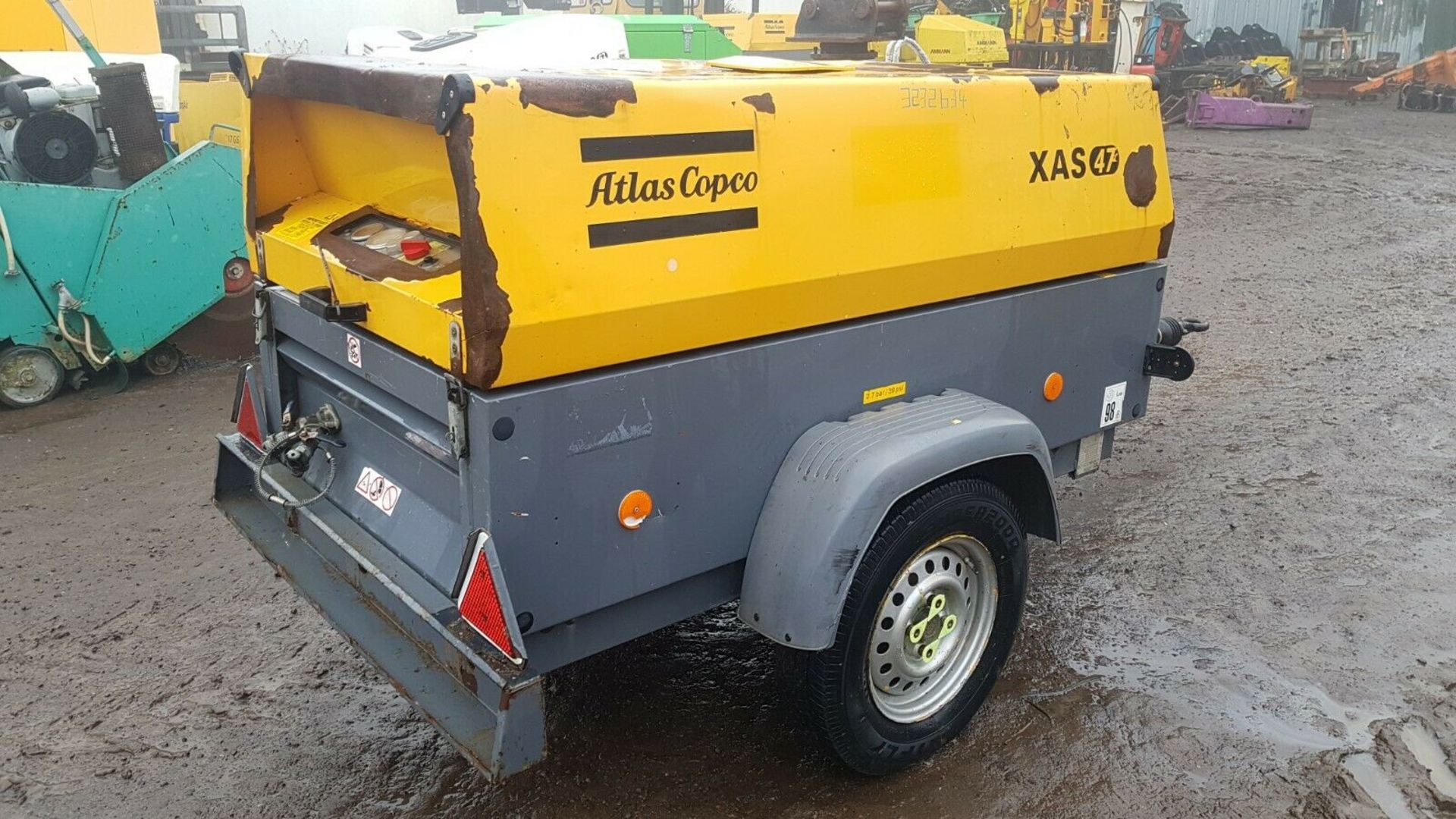 Atlas Copco Xas 47 Diesel Compressor Generator - Image 3 of 8