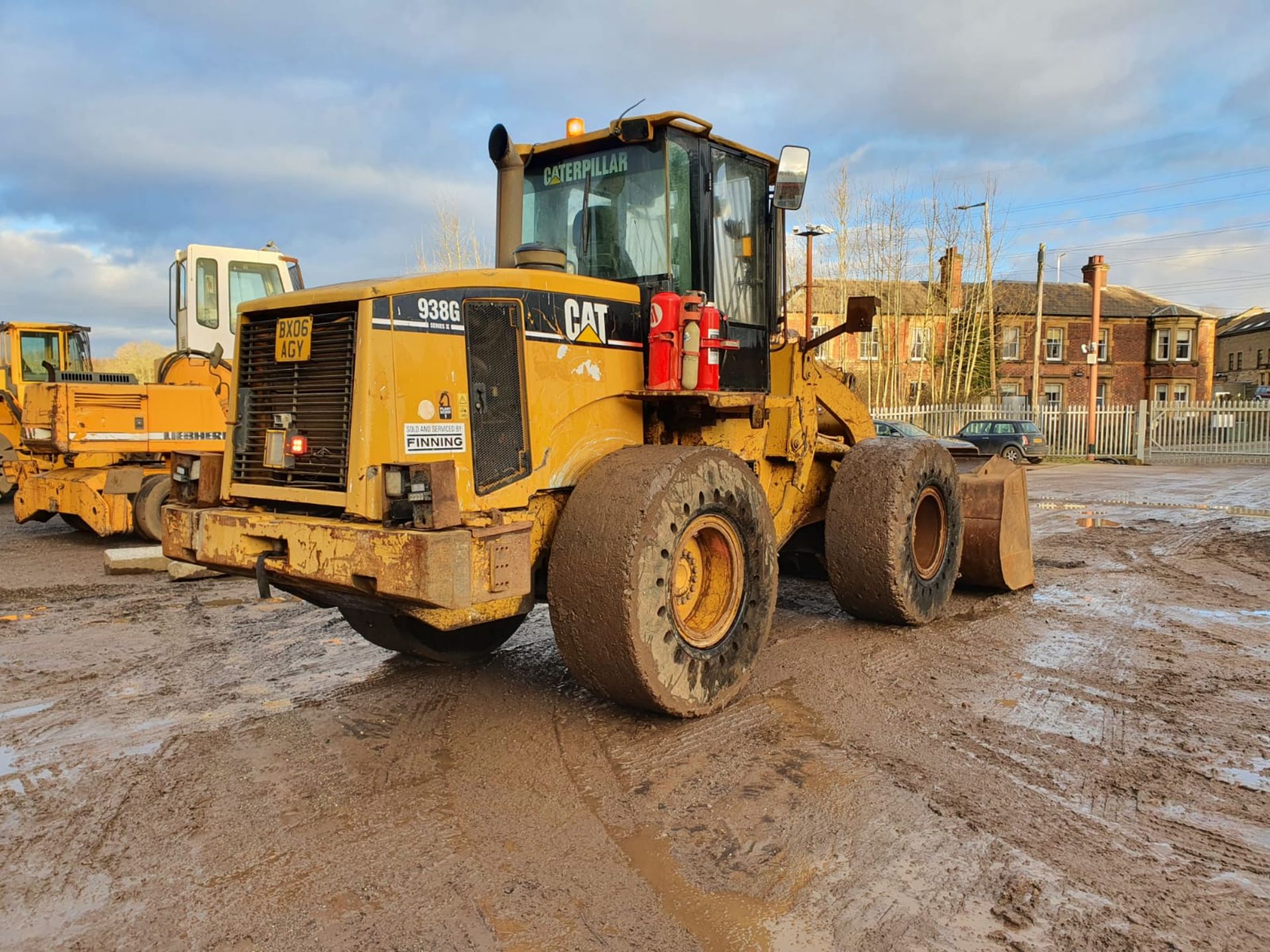 Caterpillar 938G Loading Shovel, 2005 and works well Appraisal: Model/Serial No: Hours/Miles: - Image 2 of 3