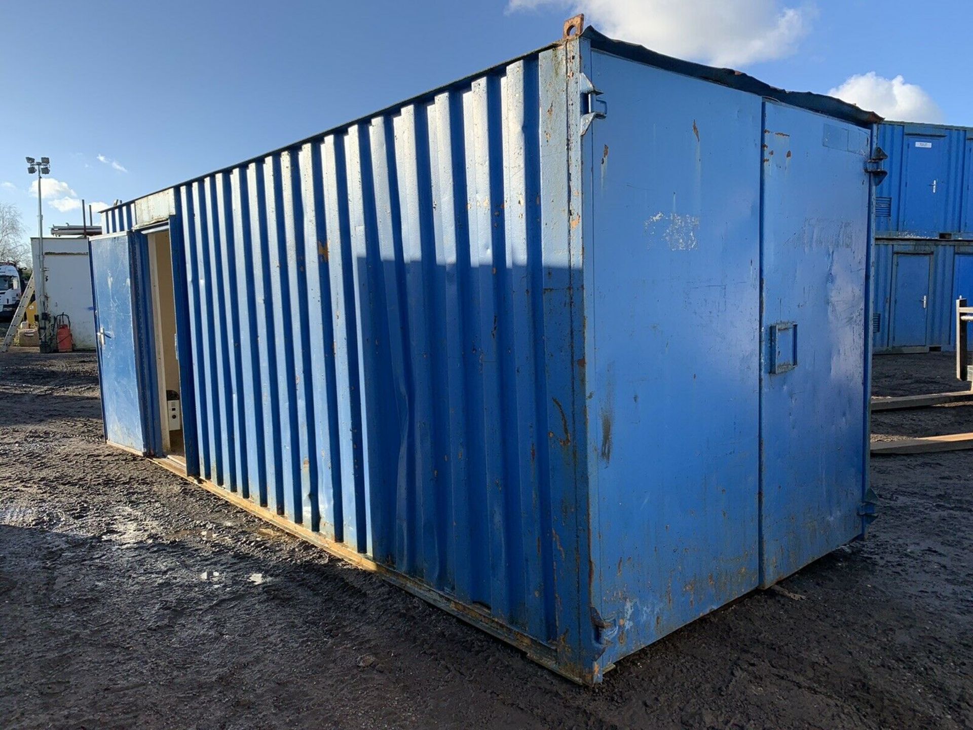 Anti Vandal Steel Portable Office / Storage Container - Image 3 of 12