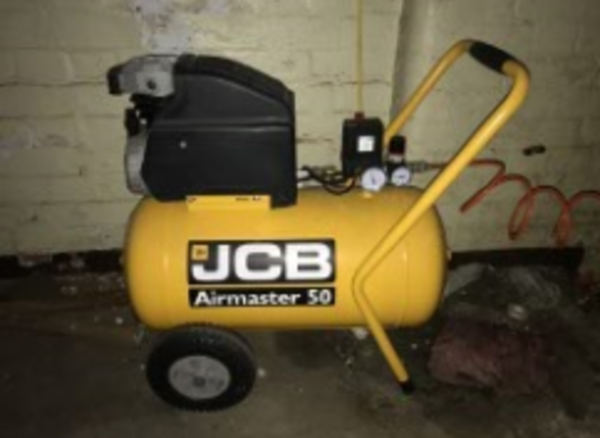 JCB 50ltr Air Compressor - Image 3 of 6