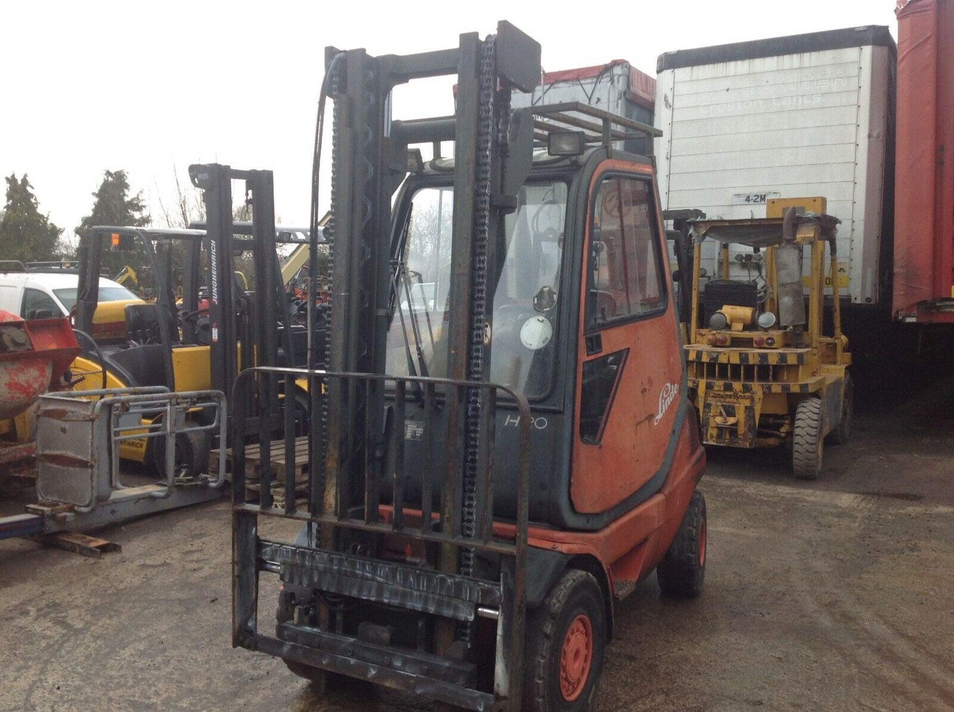 Linde 2.0 ton diesel forklift - Image 2 of 4