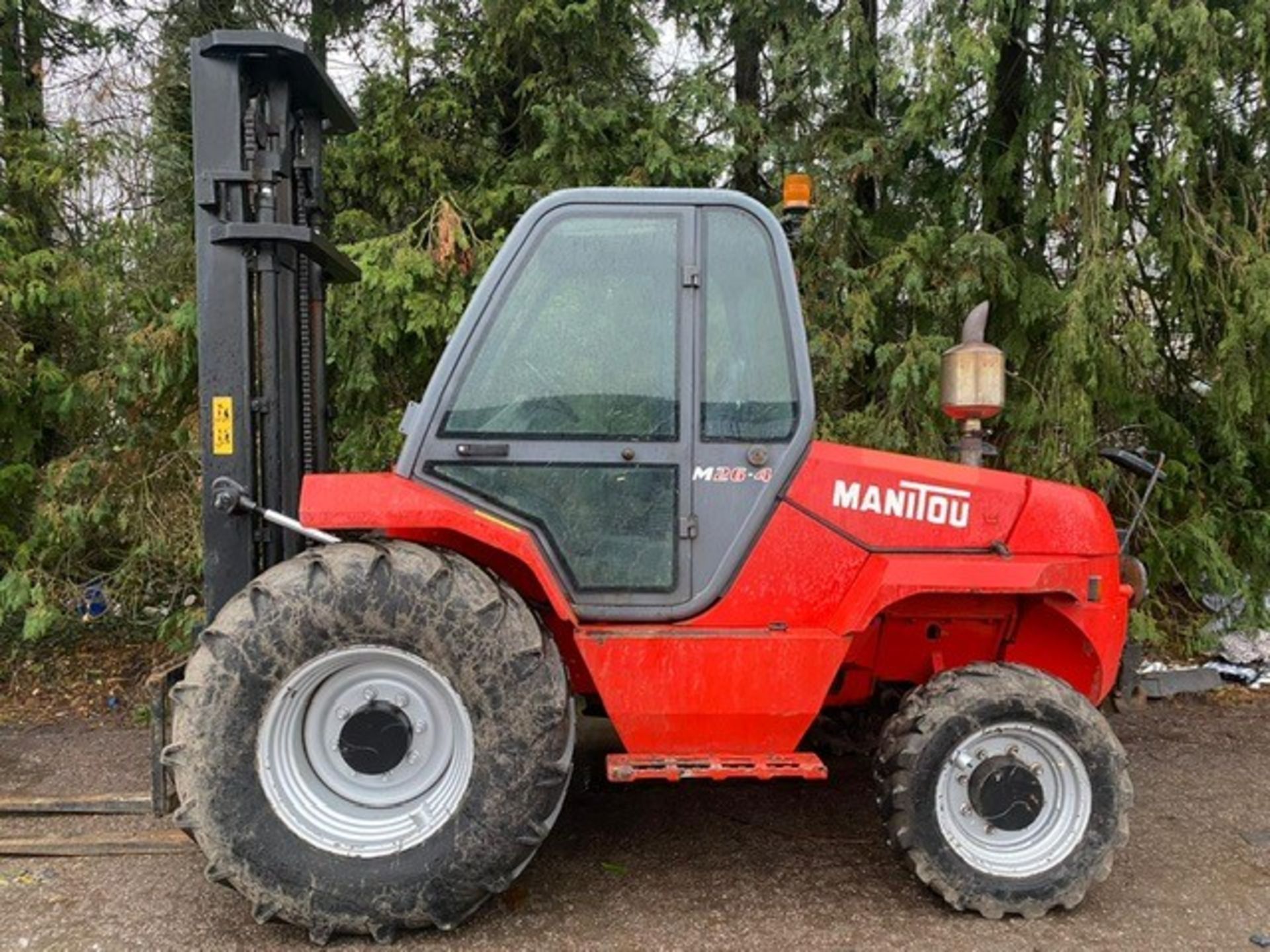 Manitou M26, 2.6 tonne 4WD - Image 2 of 5