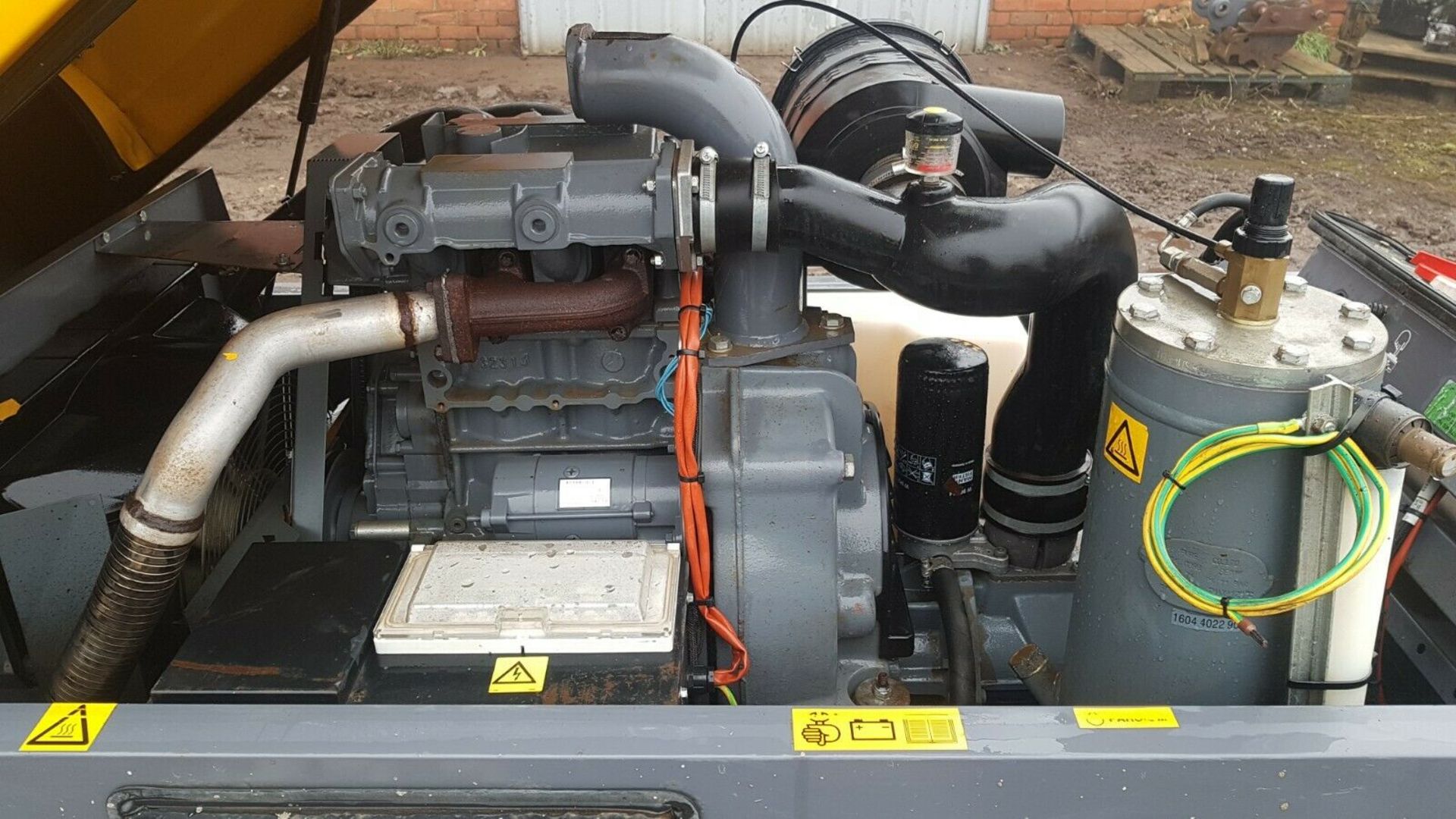 Atlas Copco Xas 47 Diesel Compressor Generator - Image 6 of 8