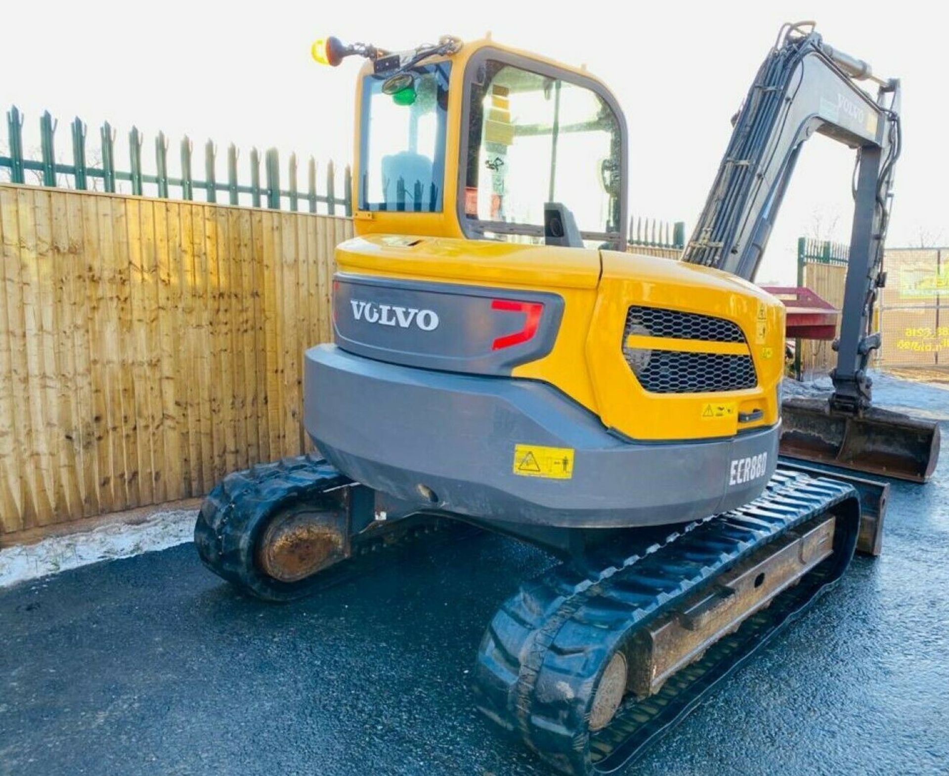 Volvo ECR88D Excavator 2014 - Image 4 of 12