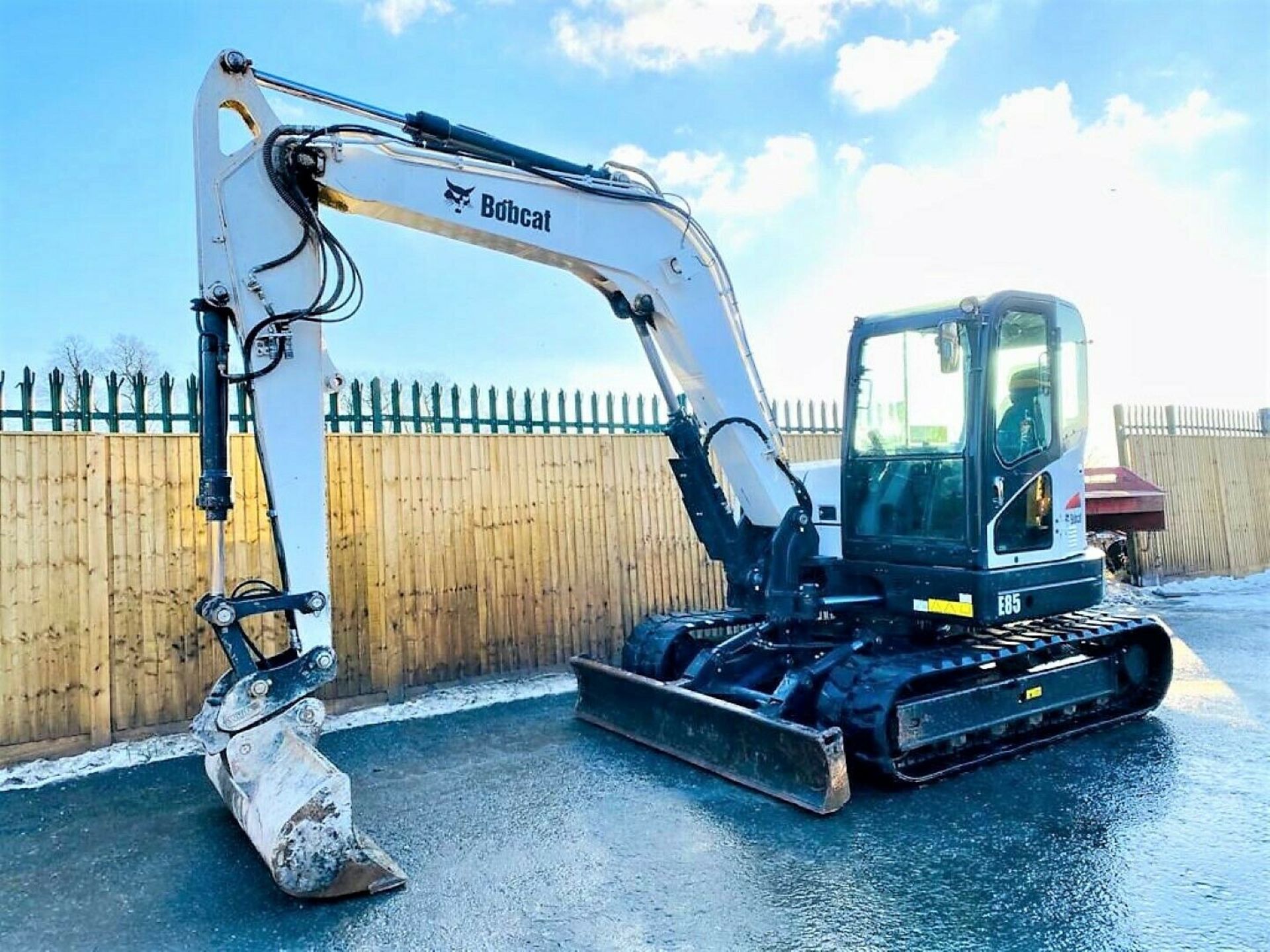 Bobcat E85 Excavator 2017 - Image 4 of 12