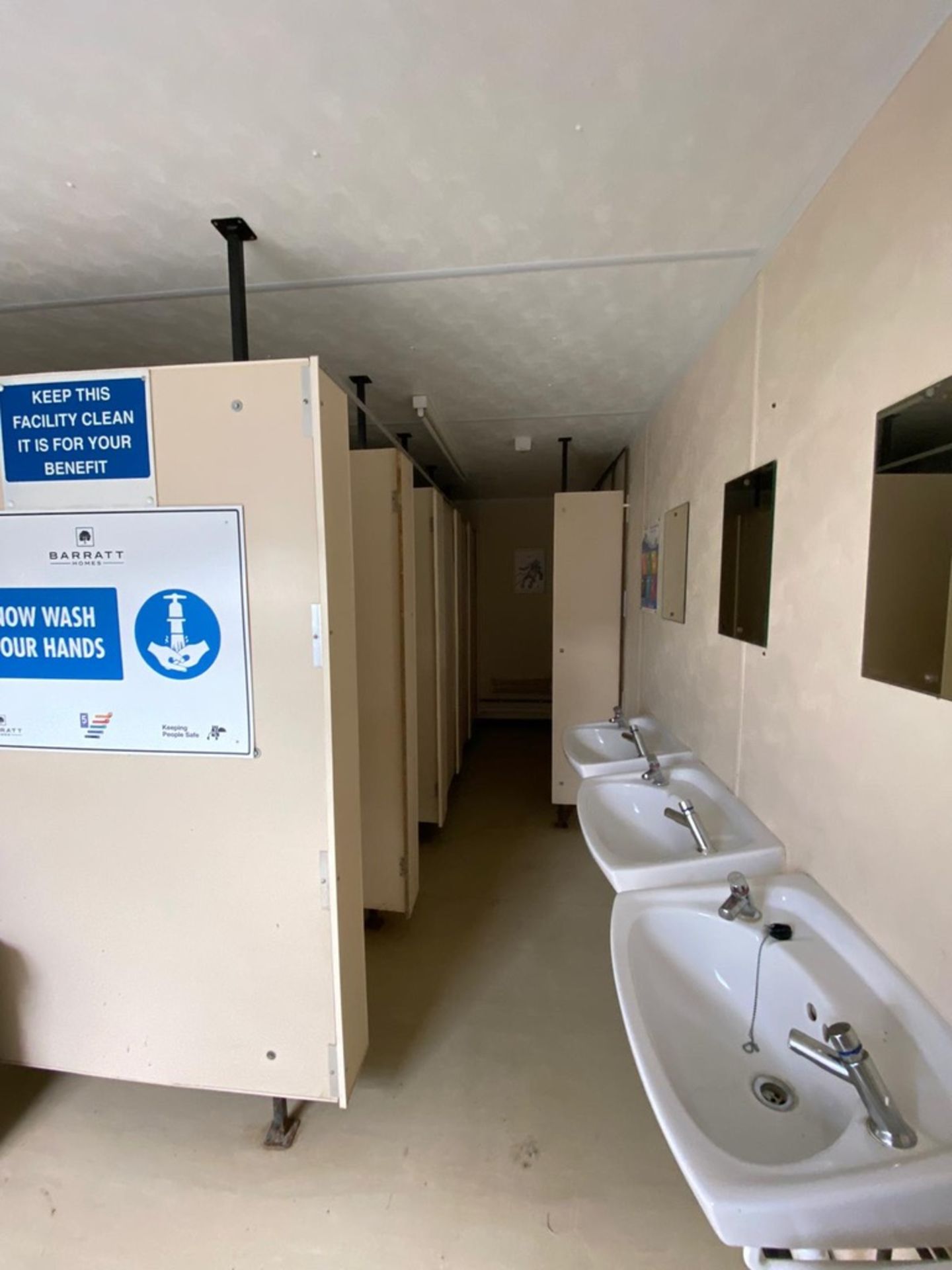 24ft 5 + 1 toilet block - Image 13 of 17