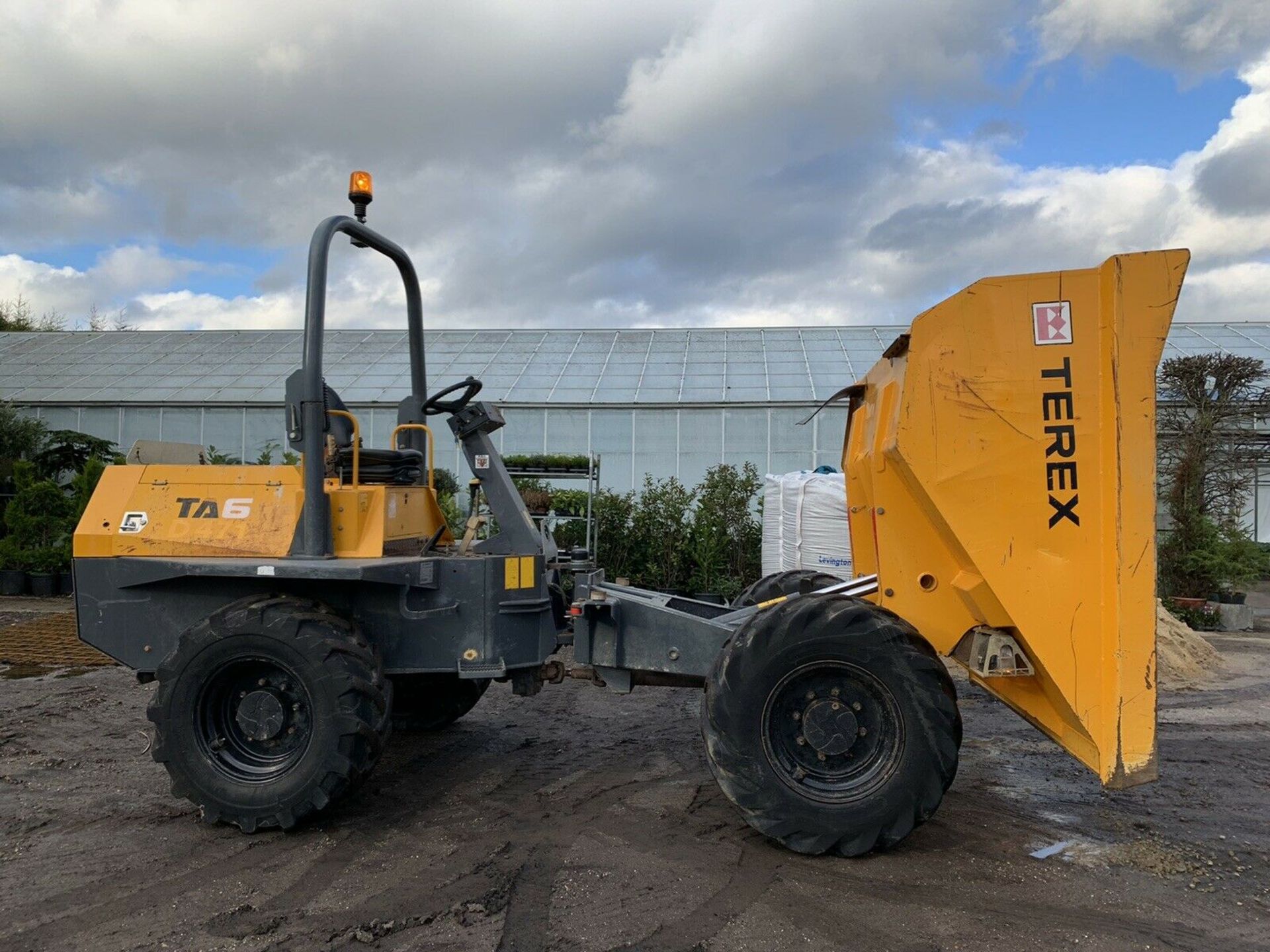 TEREX TA6 Dumper 6 Ton Straight Tip - Image 5 of 10