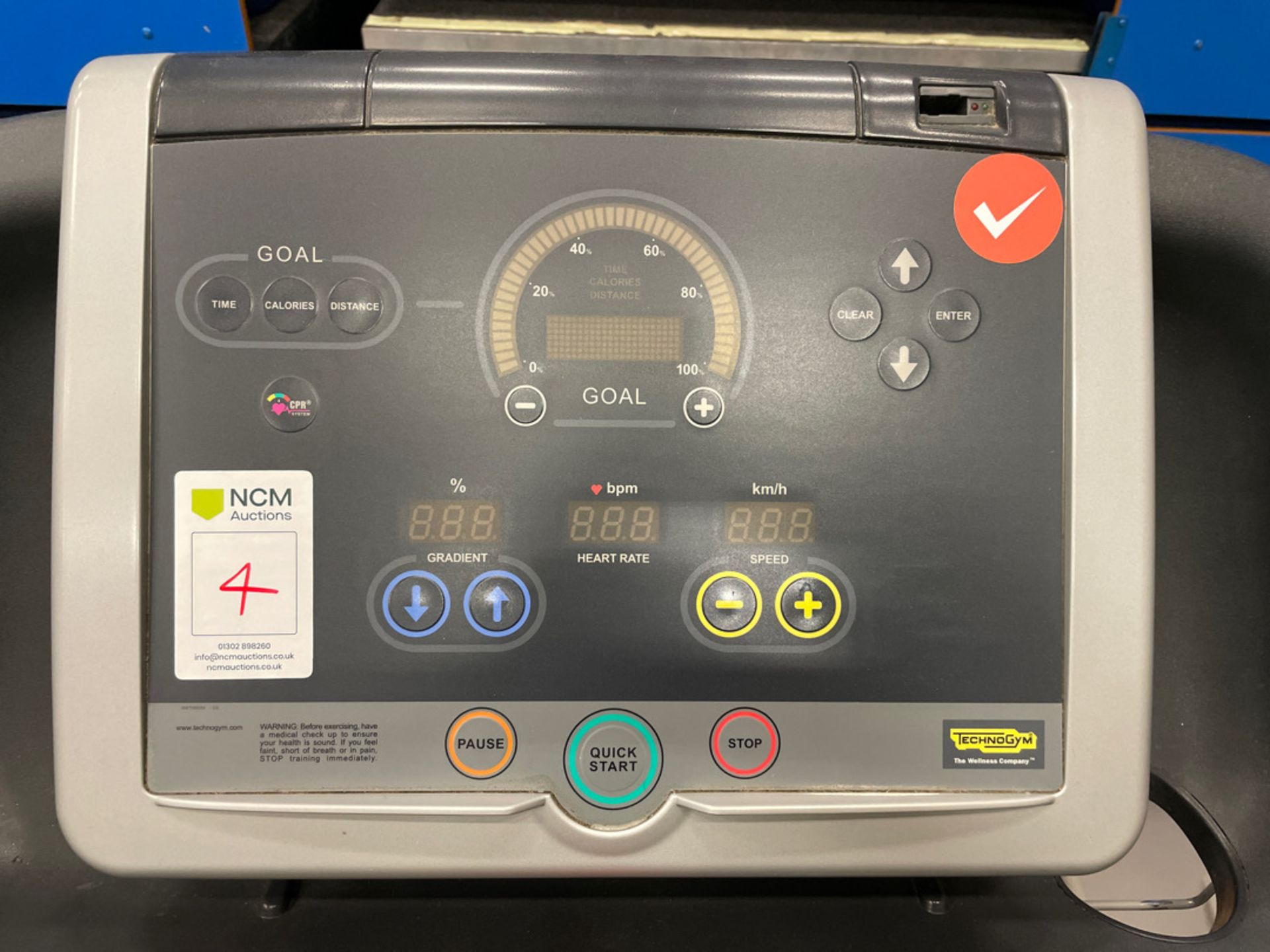 Technogym Run 500 Treadmill - Image 2 of 5