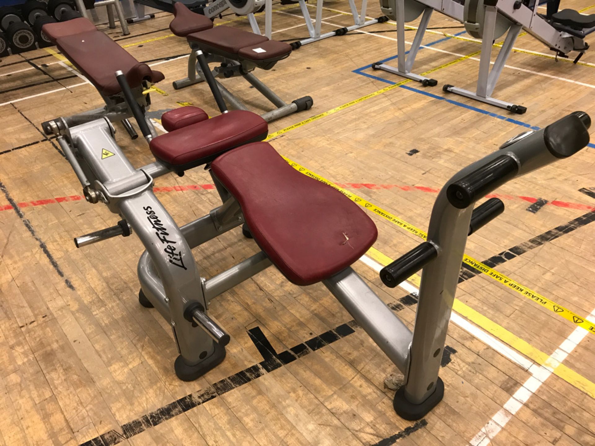 Life fitness ab bench - Image 3 of 5