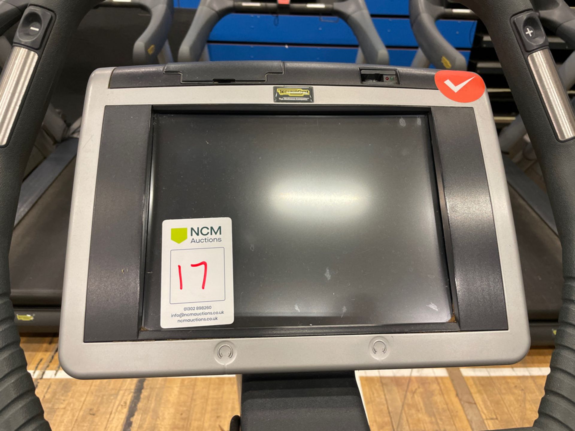 Technogym 700i exercise bike - Image 3 of 5