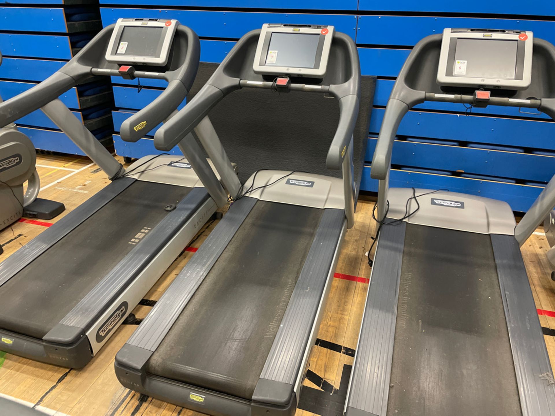 Technogym Run 700 Treadmill - Image 4 of 5