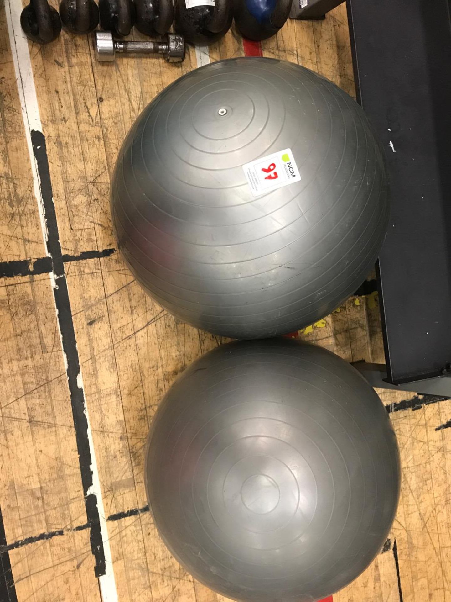 Gym balls x 2 - Image 2 of 2
