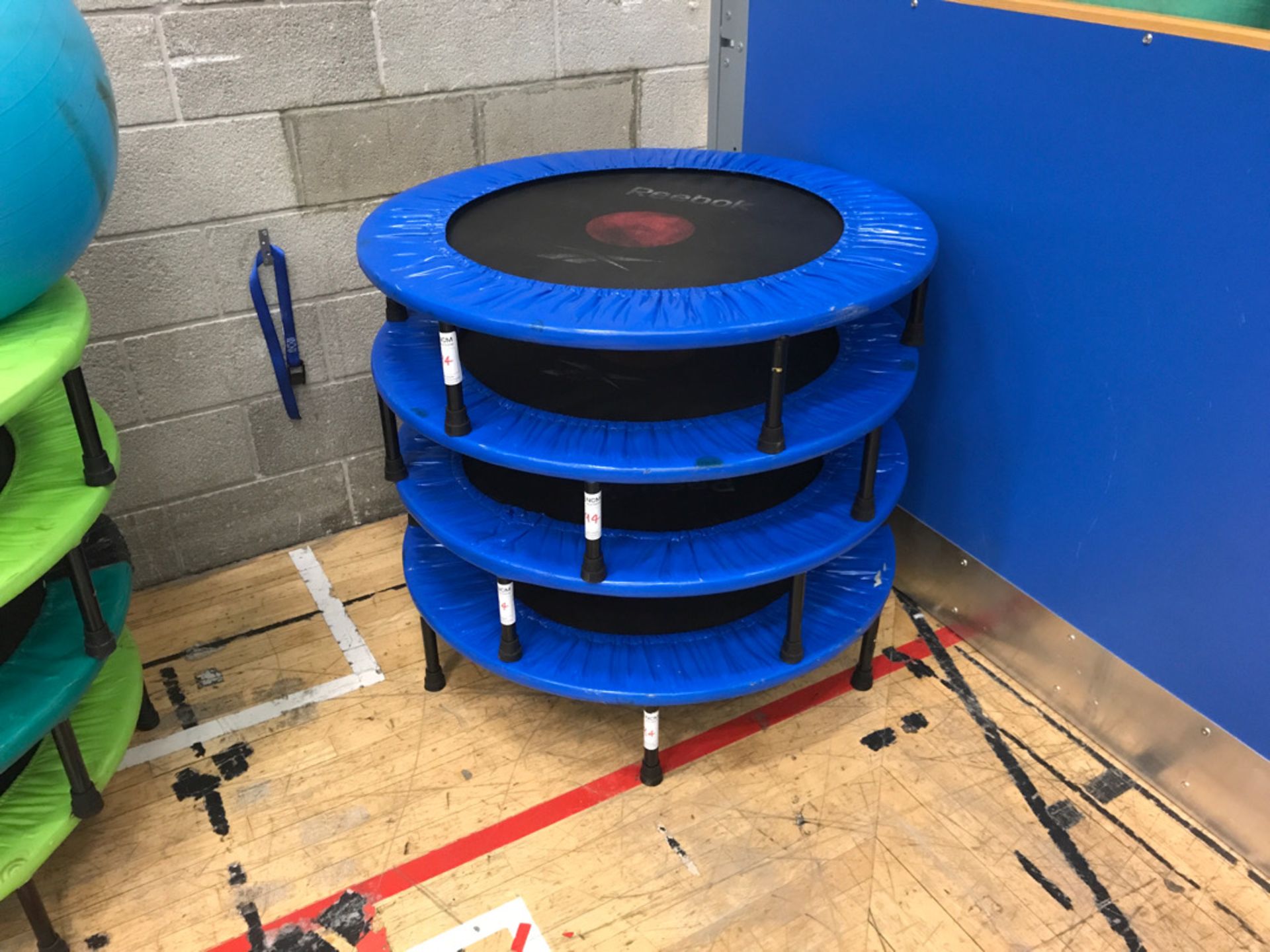 Fitness trampolines x 4