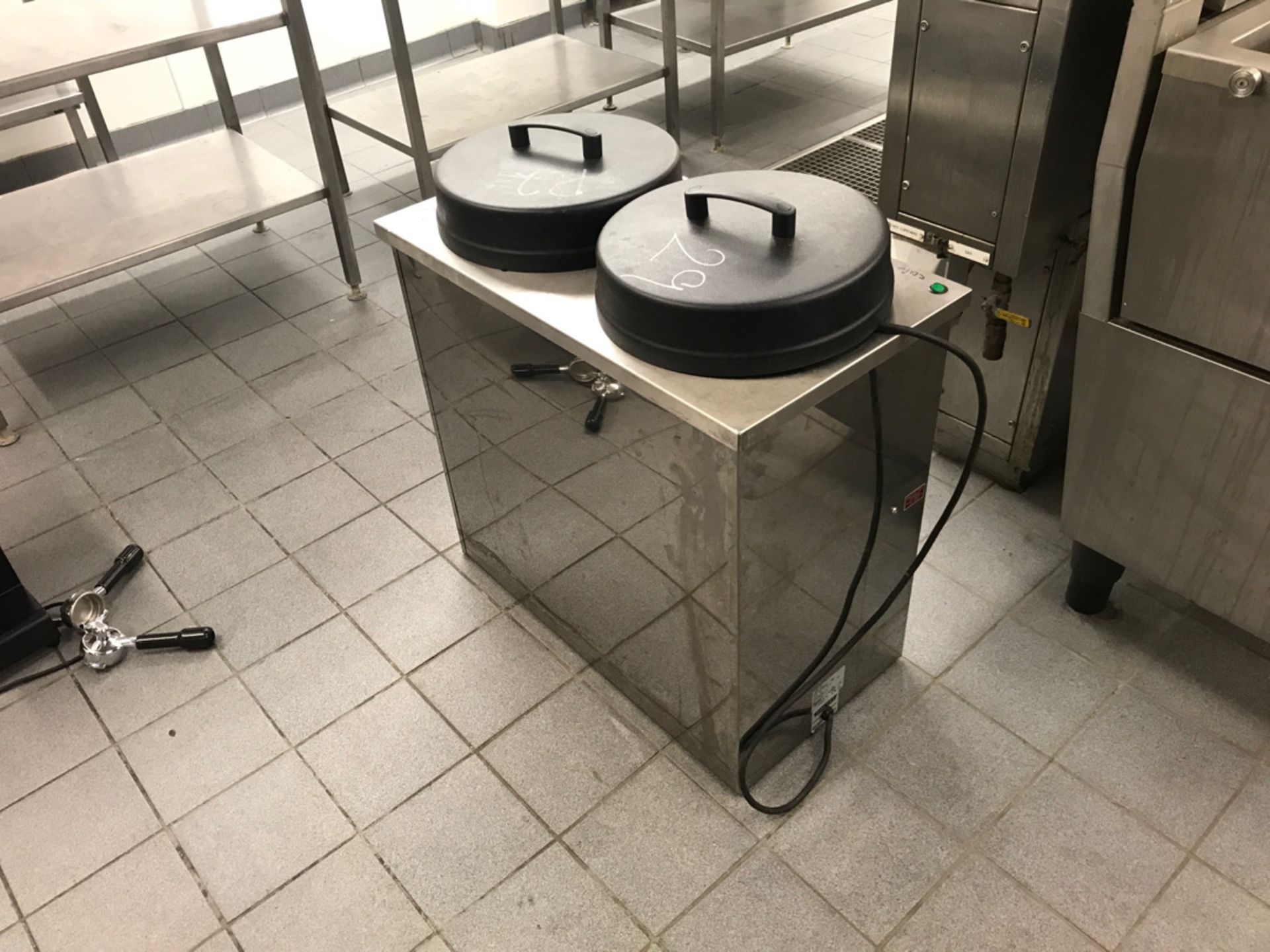 2 Bin plate warmer