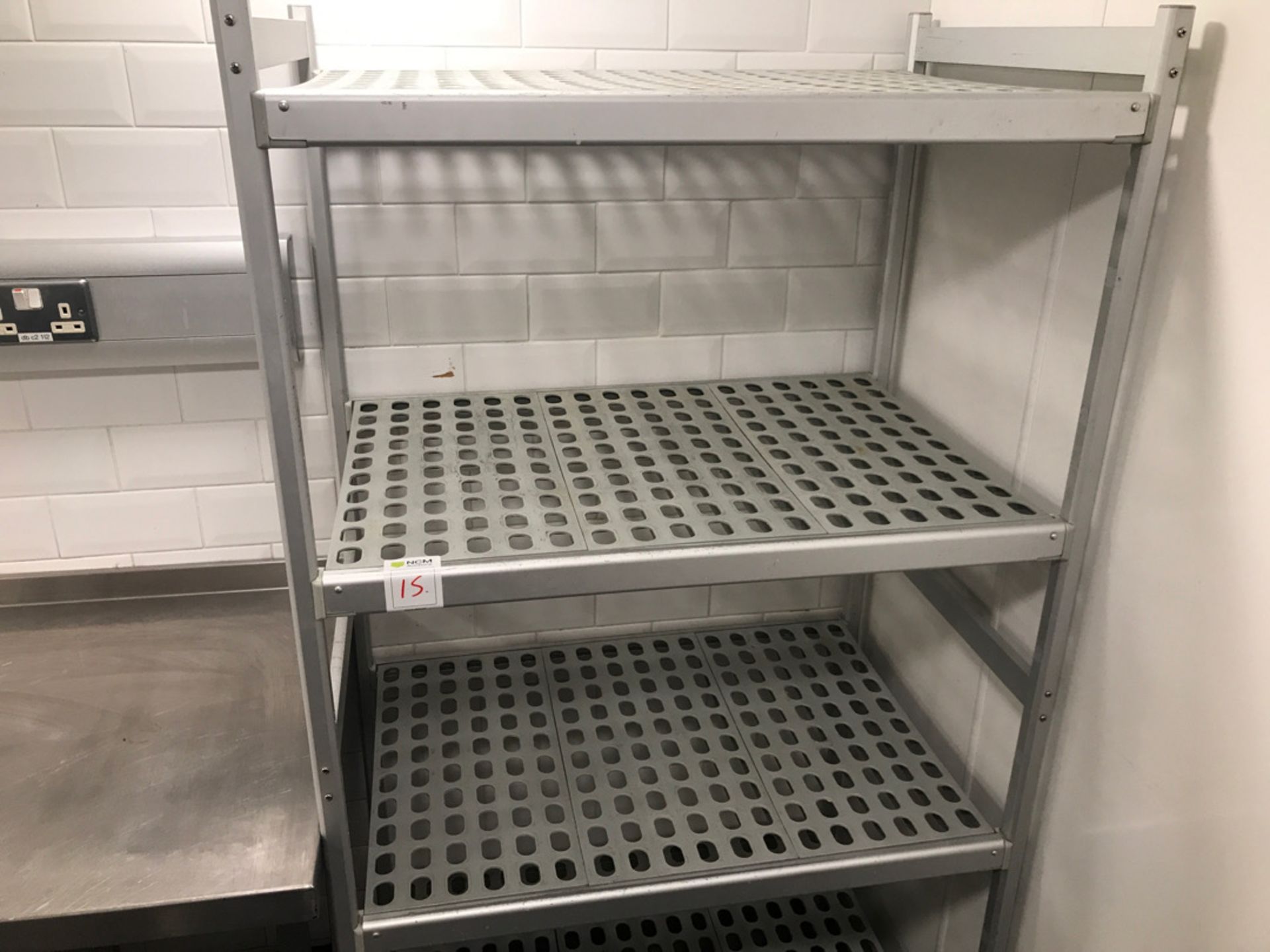 Aluminium and plastic drying racks - Image 2 of 3