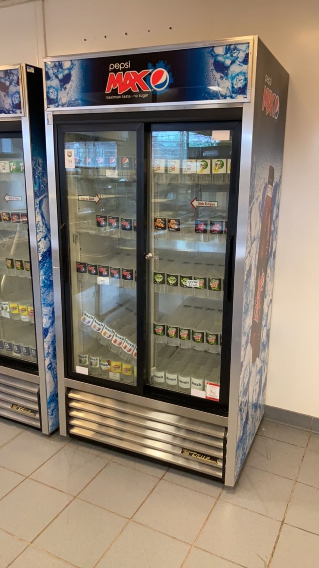 Double cold drinks fridge