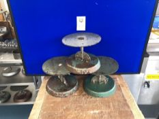 Cake stands