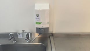 Soap dispenser