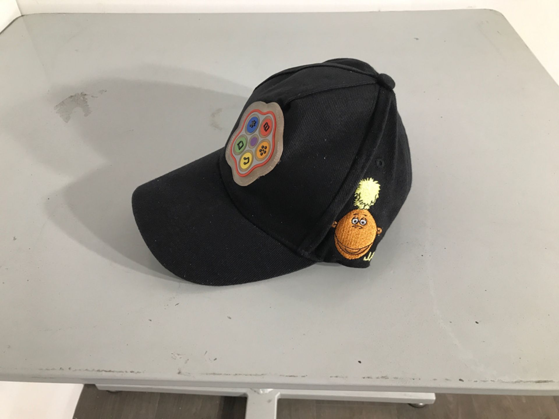 Black Tweenies hats - Image 2 of 2