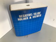 Negative slide holder and viewer