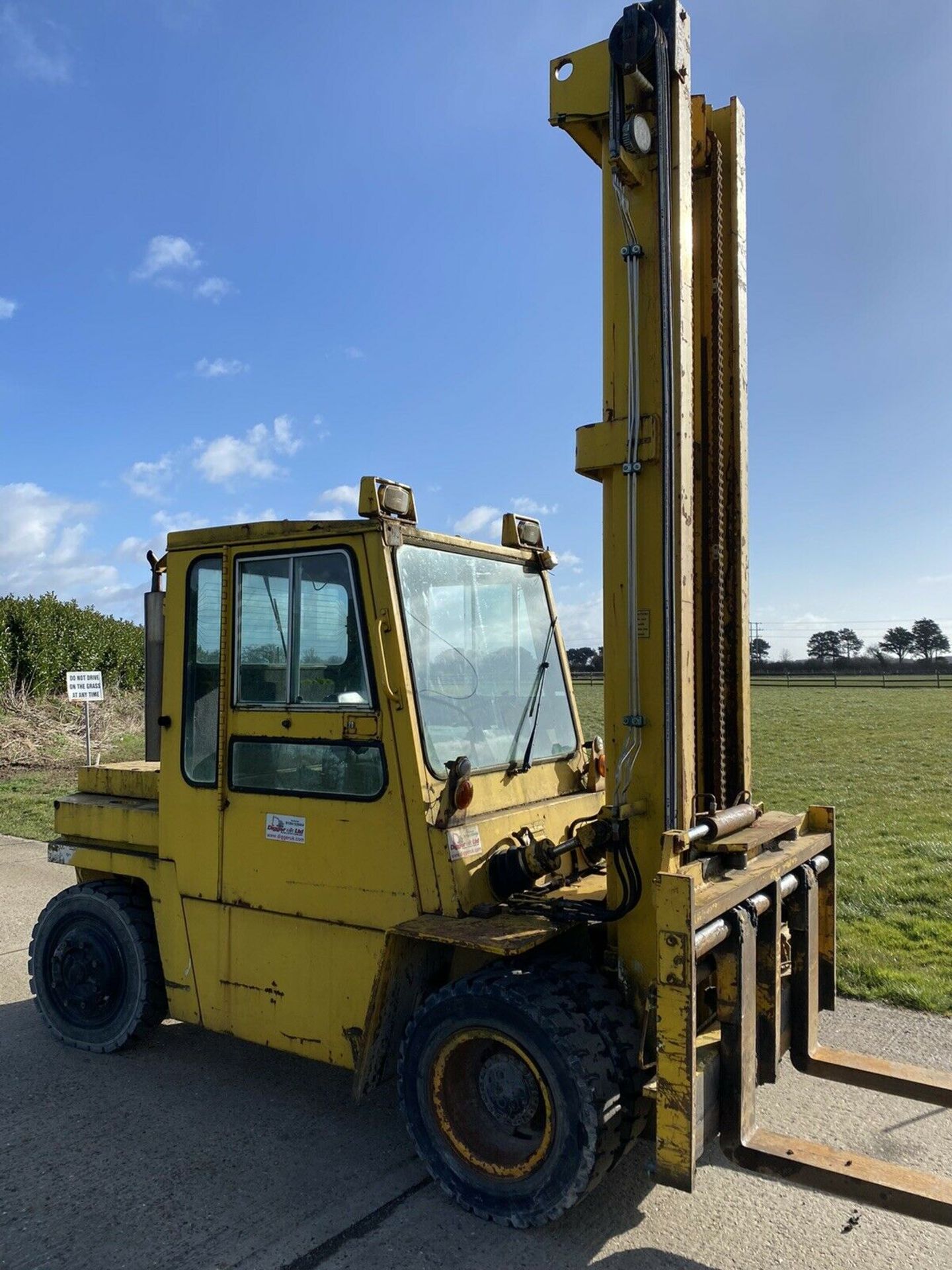 7 Tonne Boss Diesel Forklift.